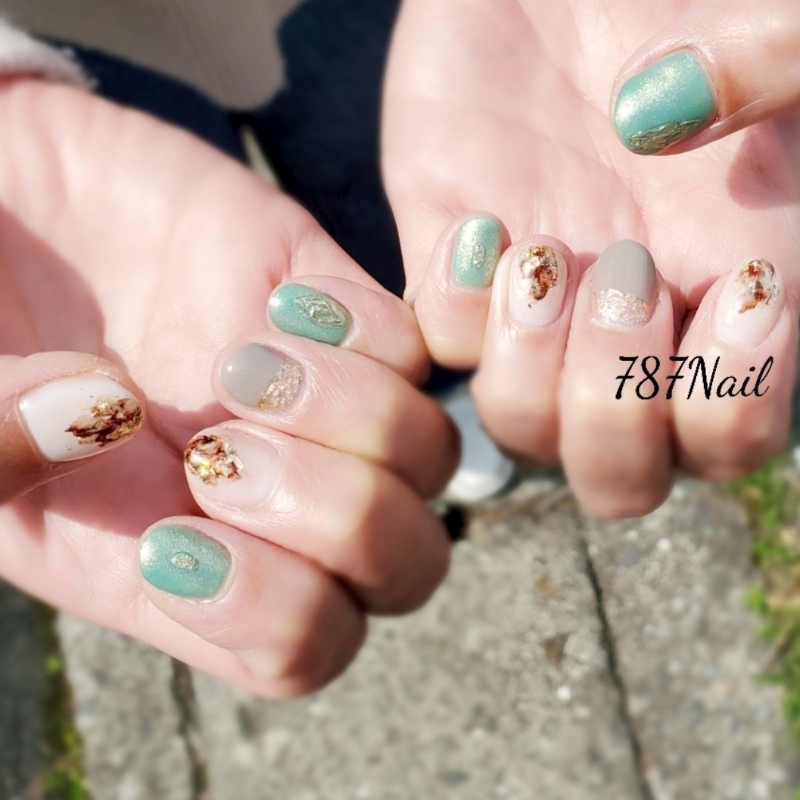787.Nail