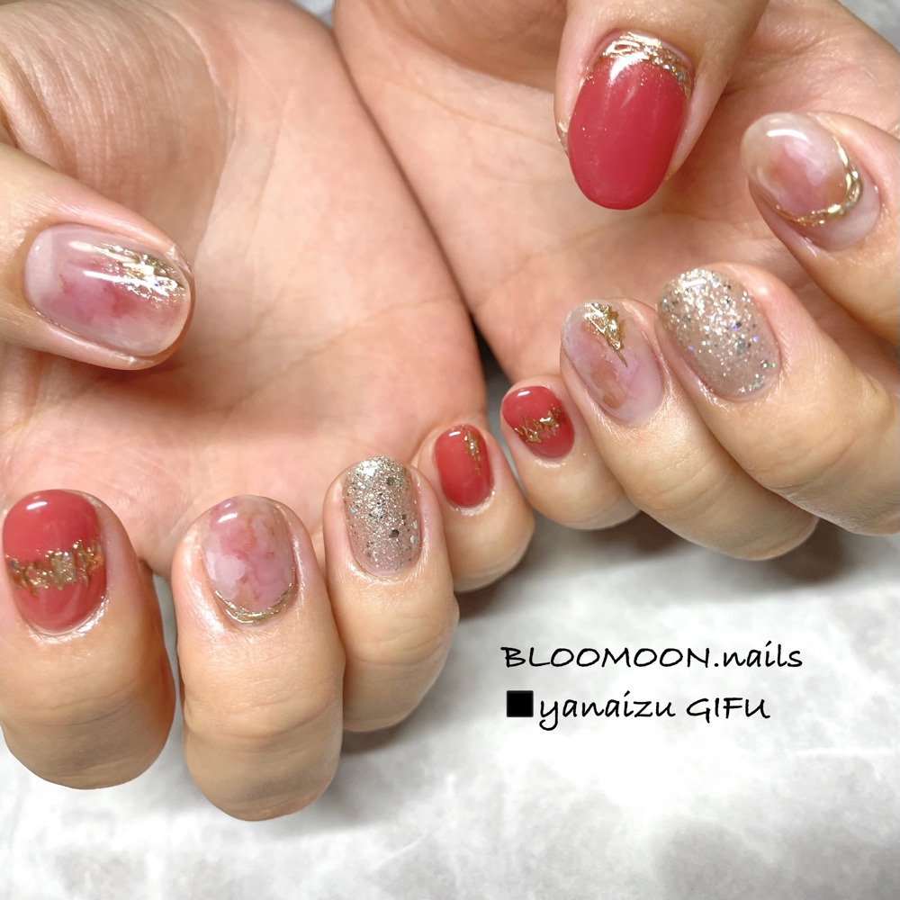 BLOOMOON.nails