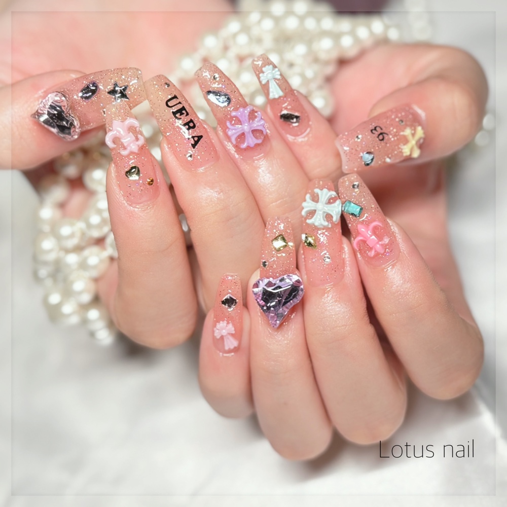 Lotus_Nail