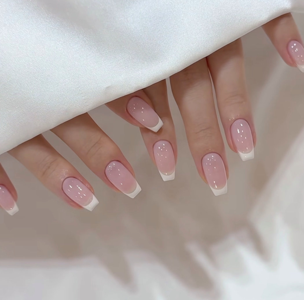 Rina.Nail