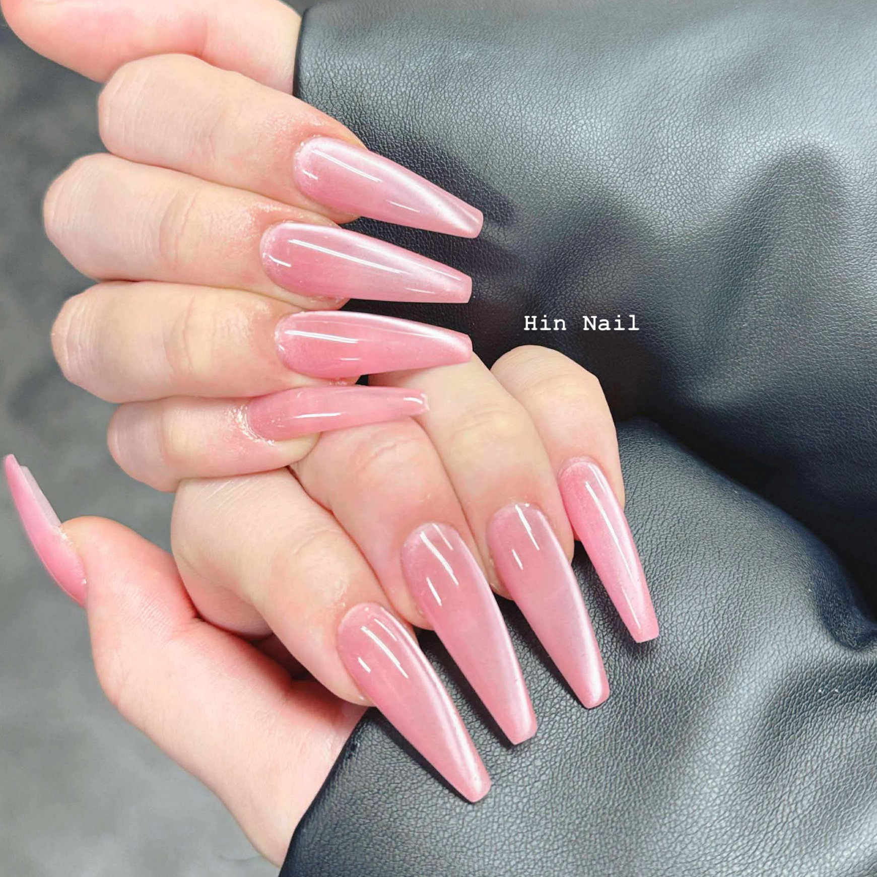 Hin_Nail