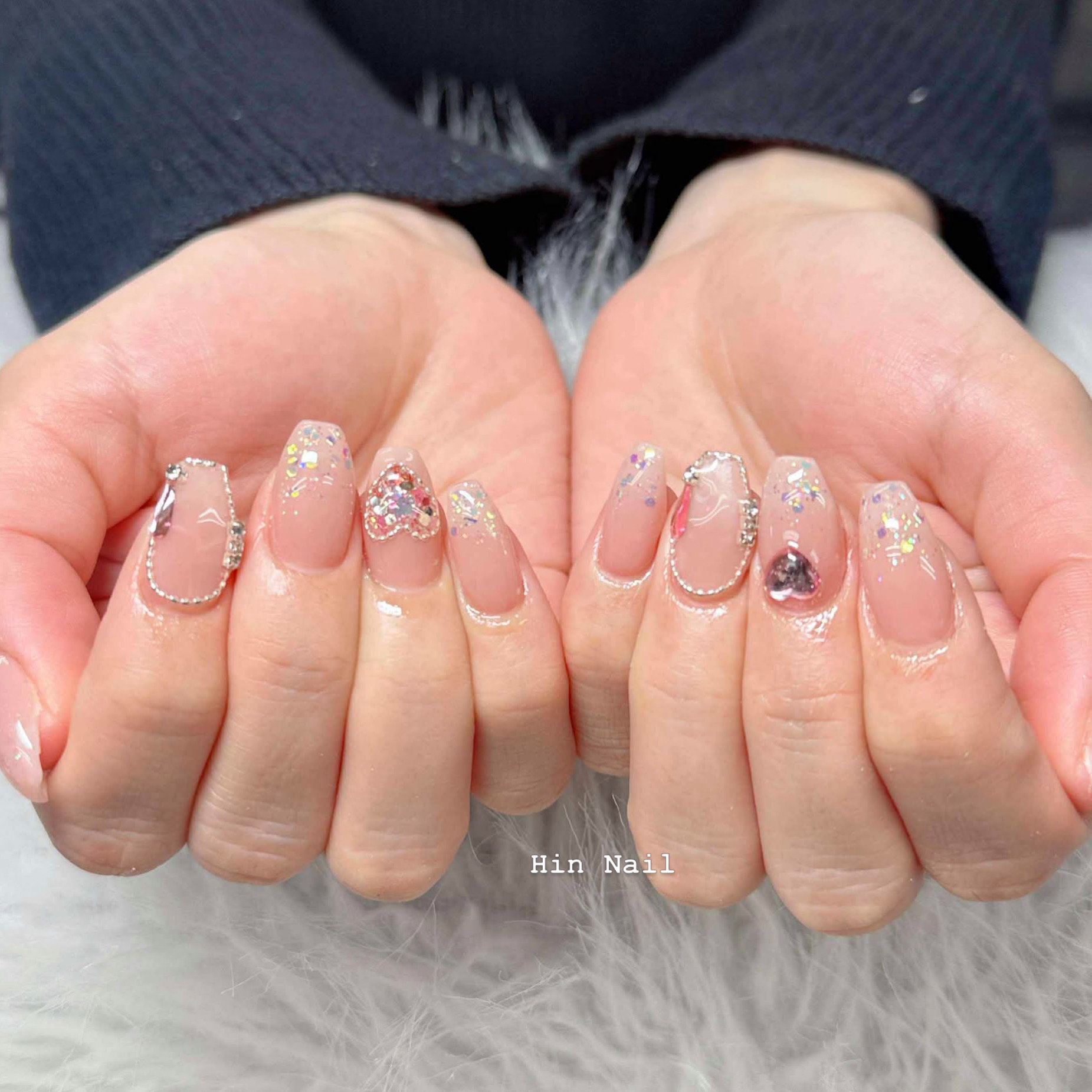 Hin_Nail