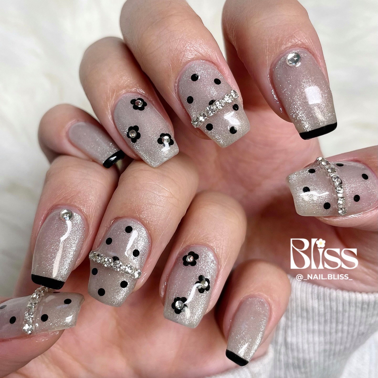 NAIL_BLISS
