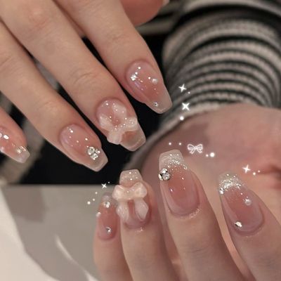 ネイル施術 綾瀬のネイルサロンLEMONade｜トレンドデザイン＆ケア重視