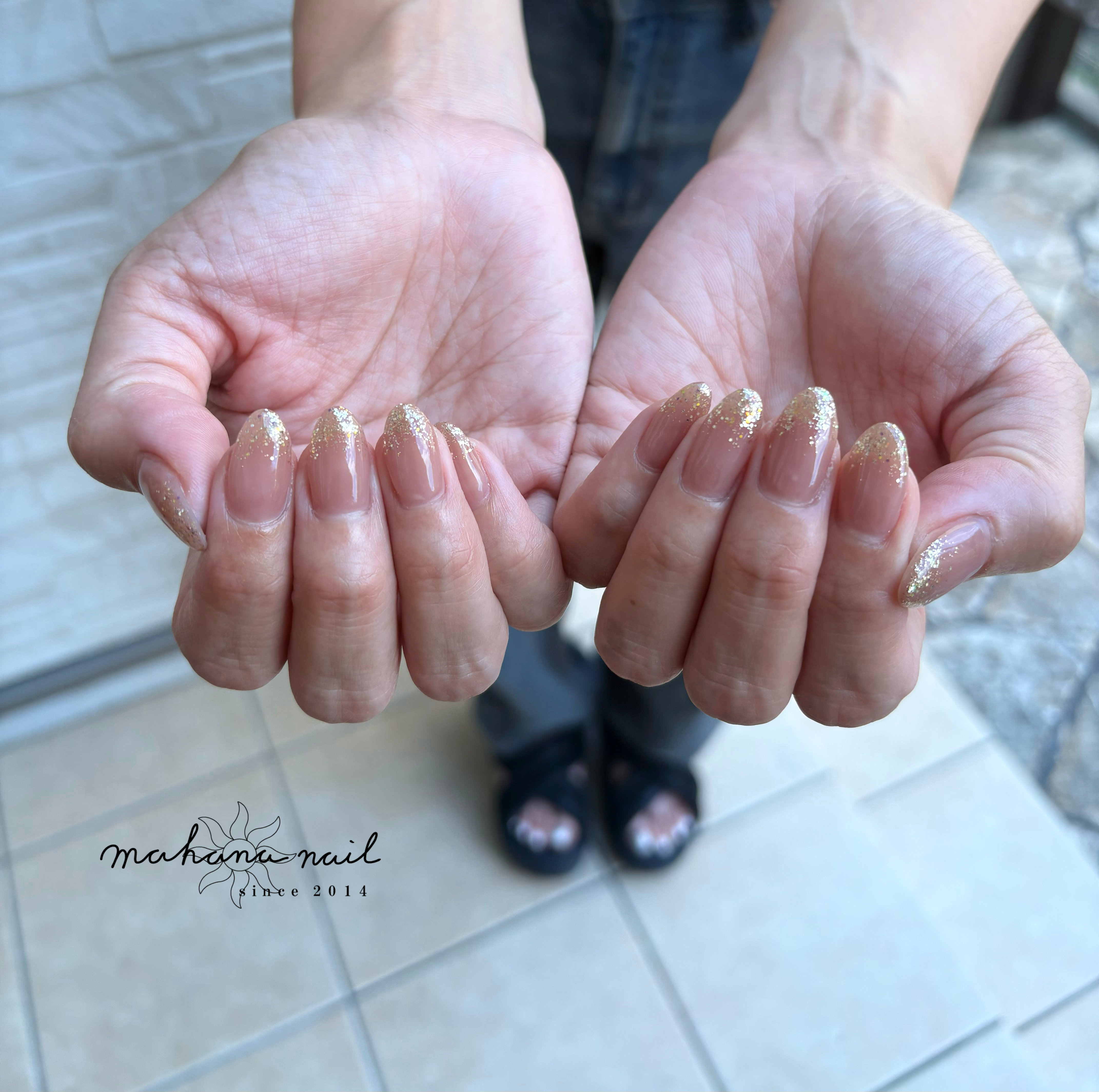 mahana_nail