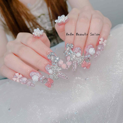 Daly_Nail