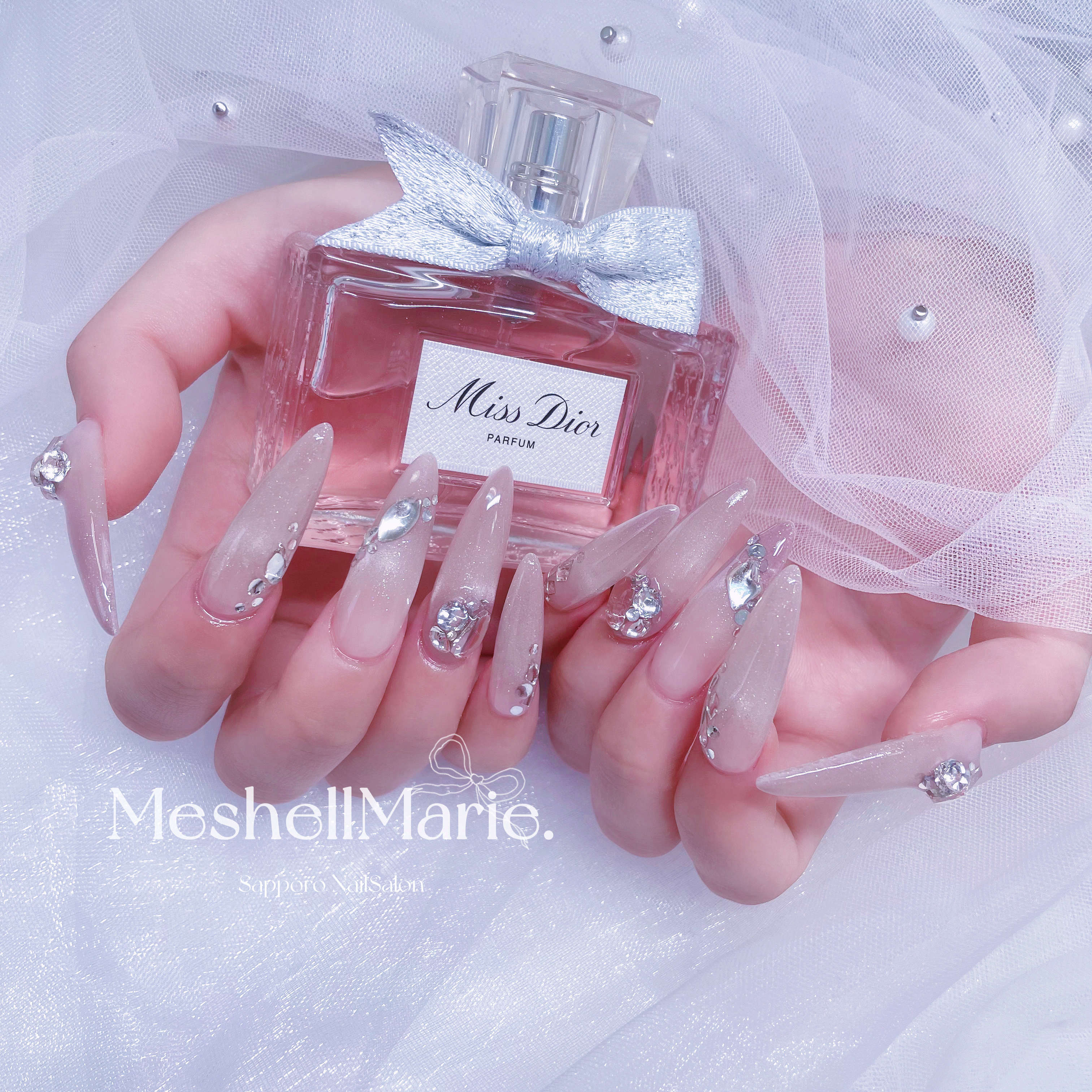 nailsalon_MeshellMarie
