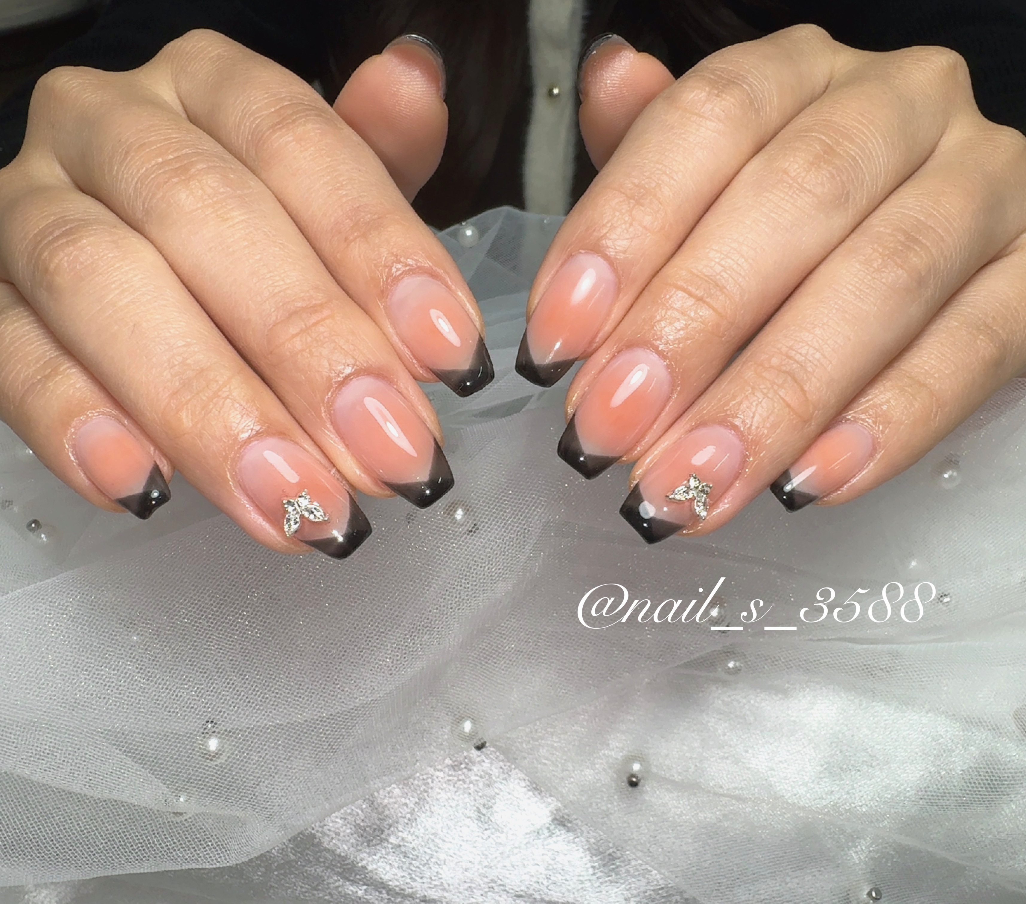 nail_s_358