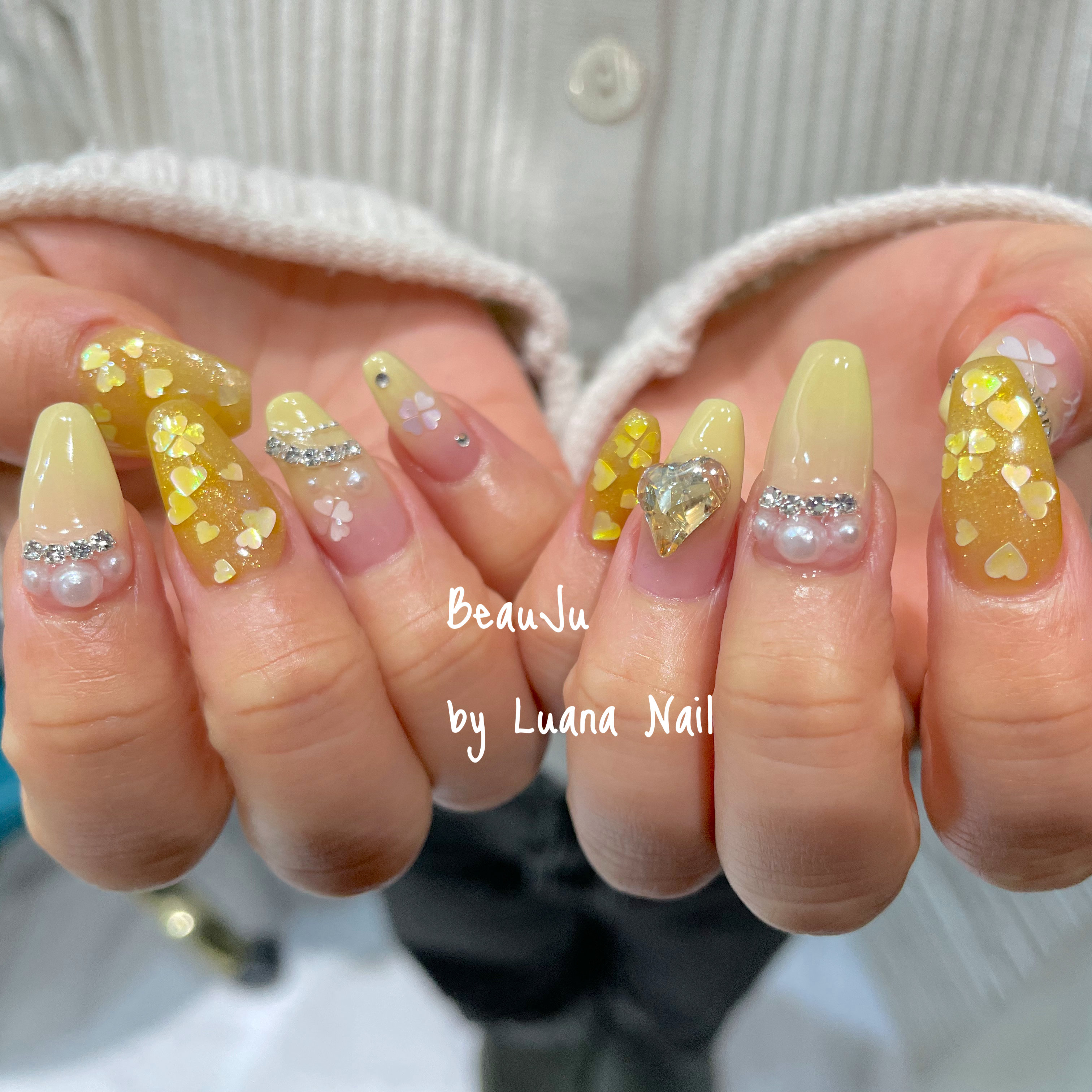 BeauJu_by_Luana_Nail