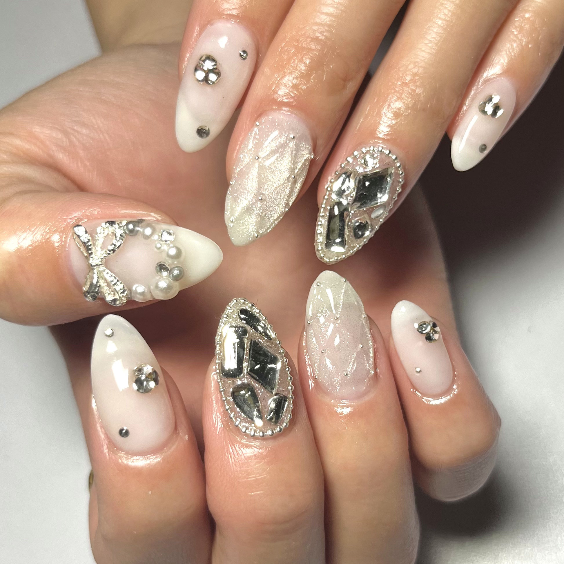 NailSalon_Amulet