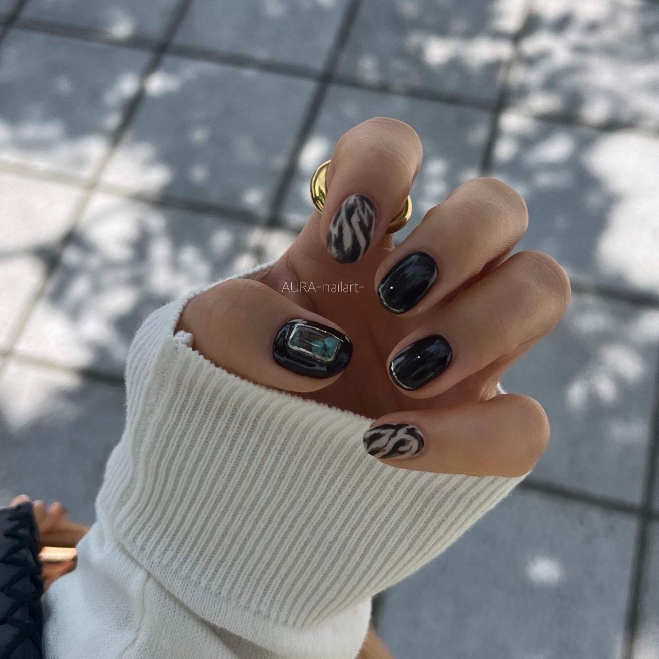 AURA_nailart
