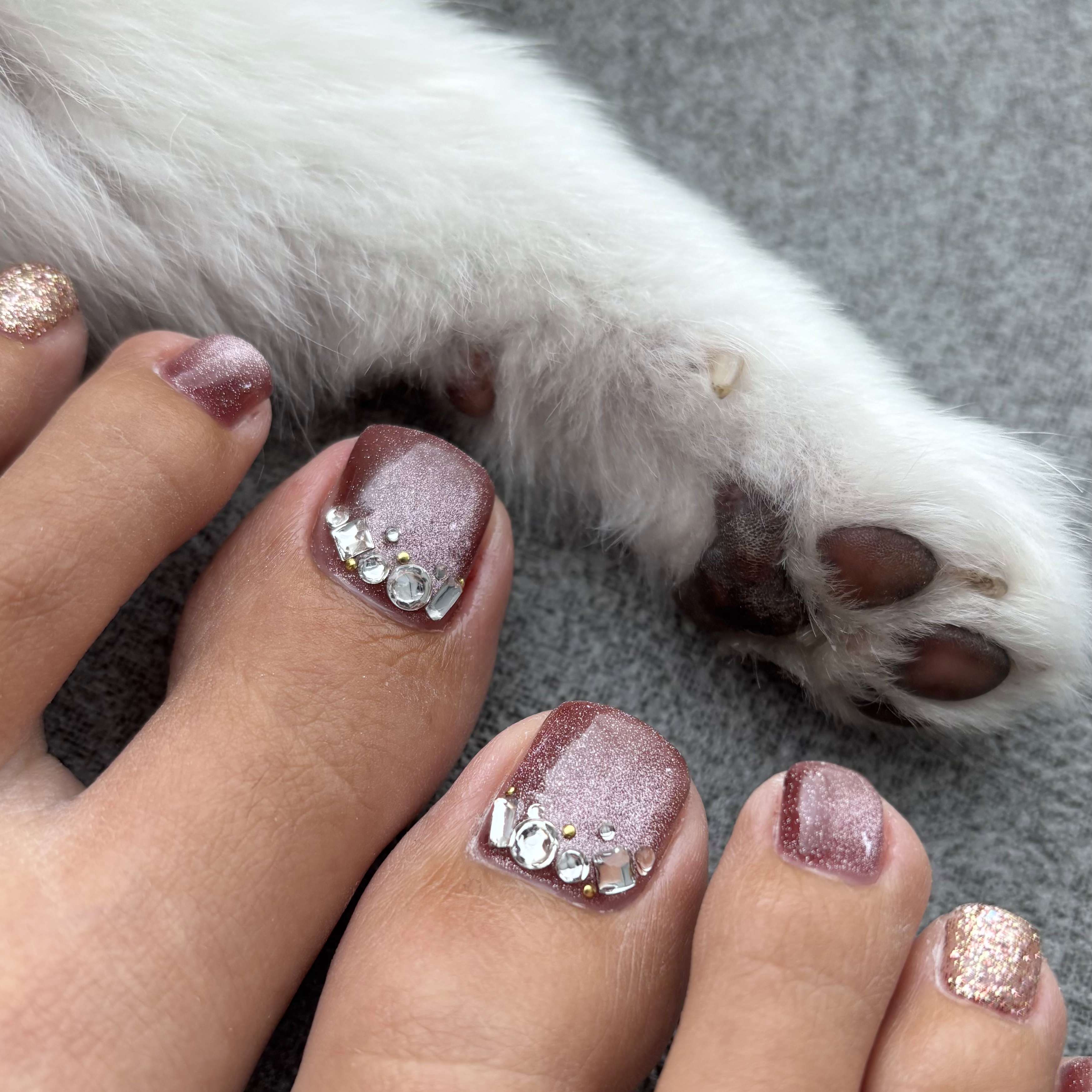 Aya...nail