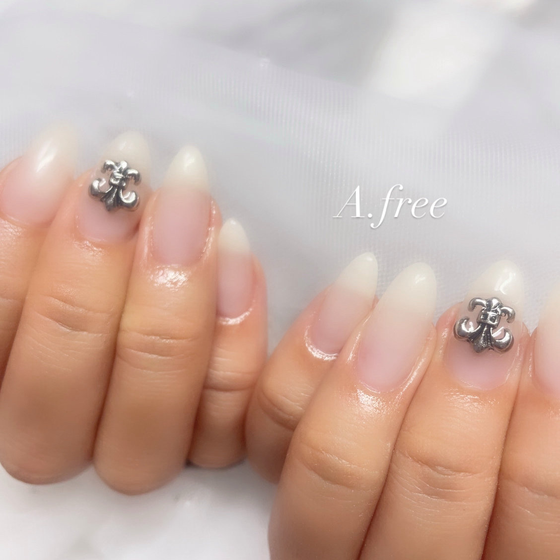 A.free_nail
