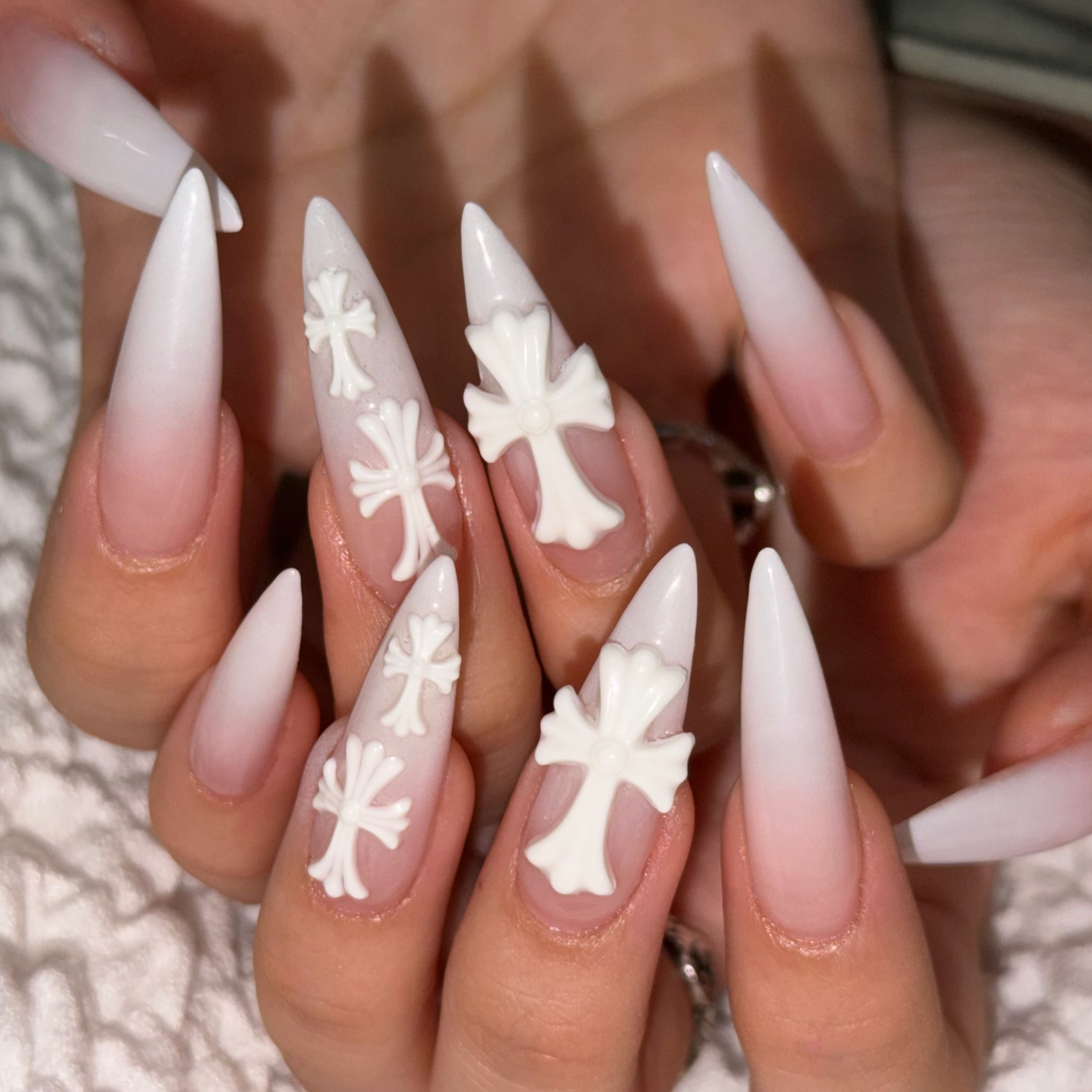 mirage_nail