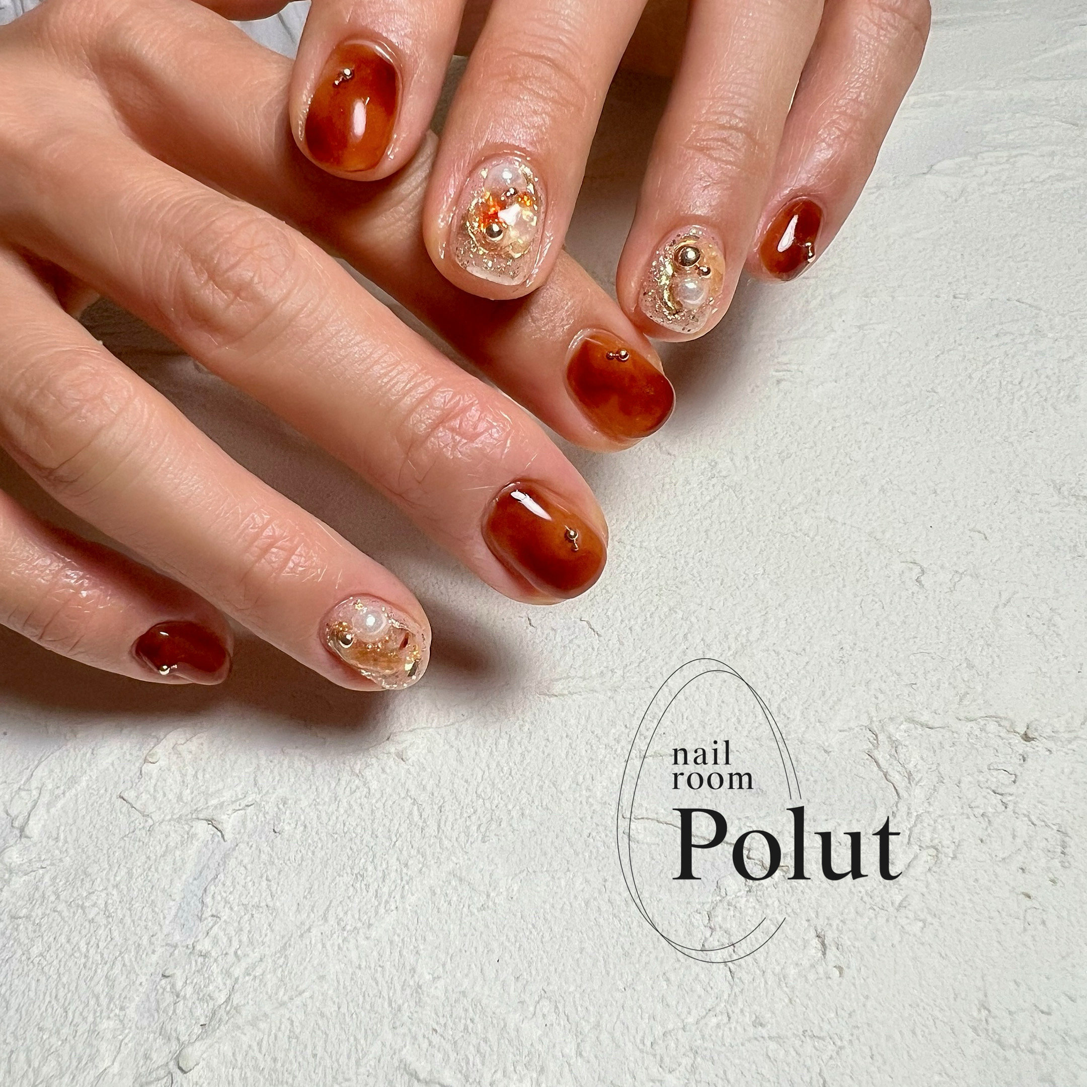 nailroom_Polut