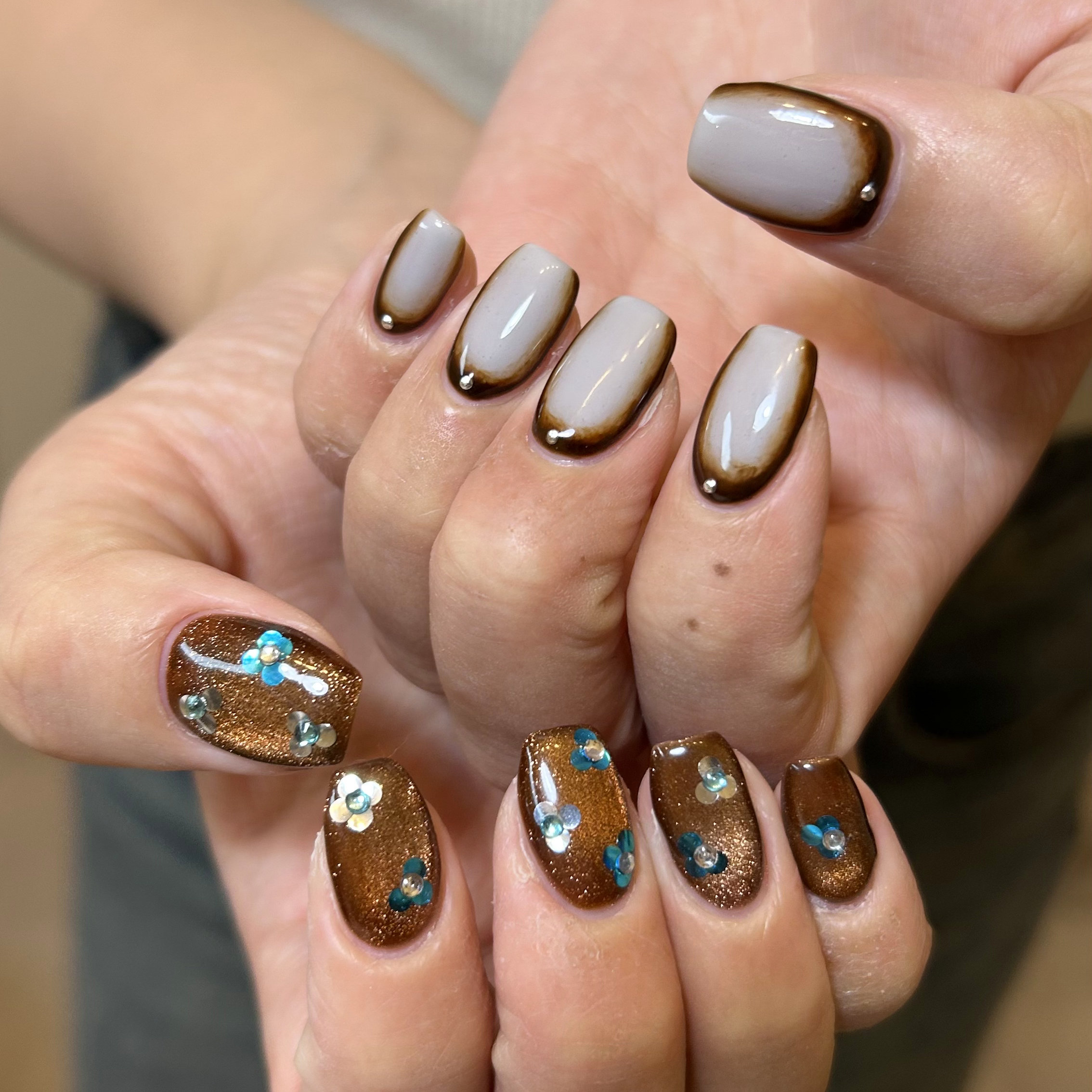 aniu_nail