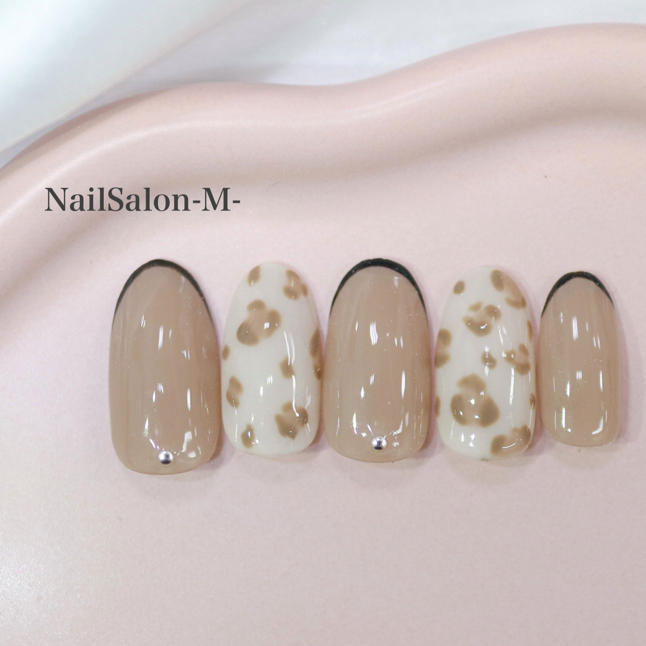 NailSalon.M