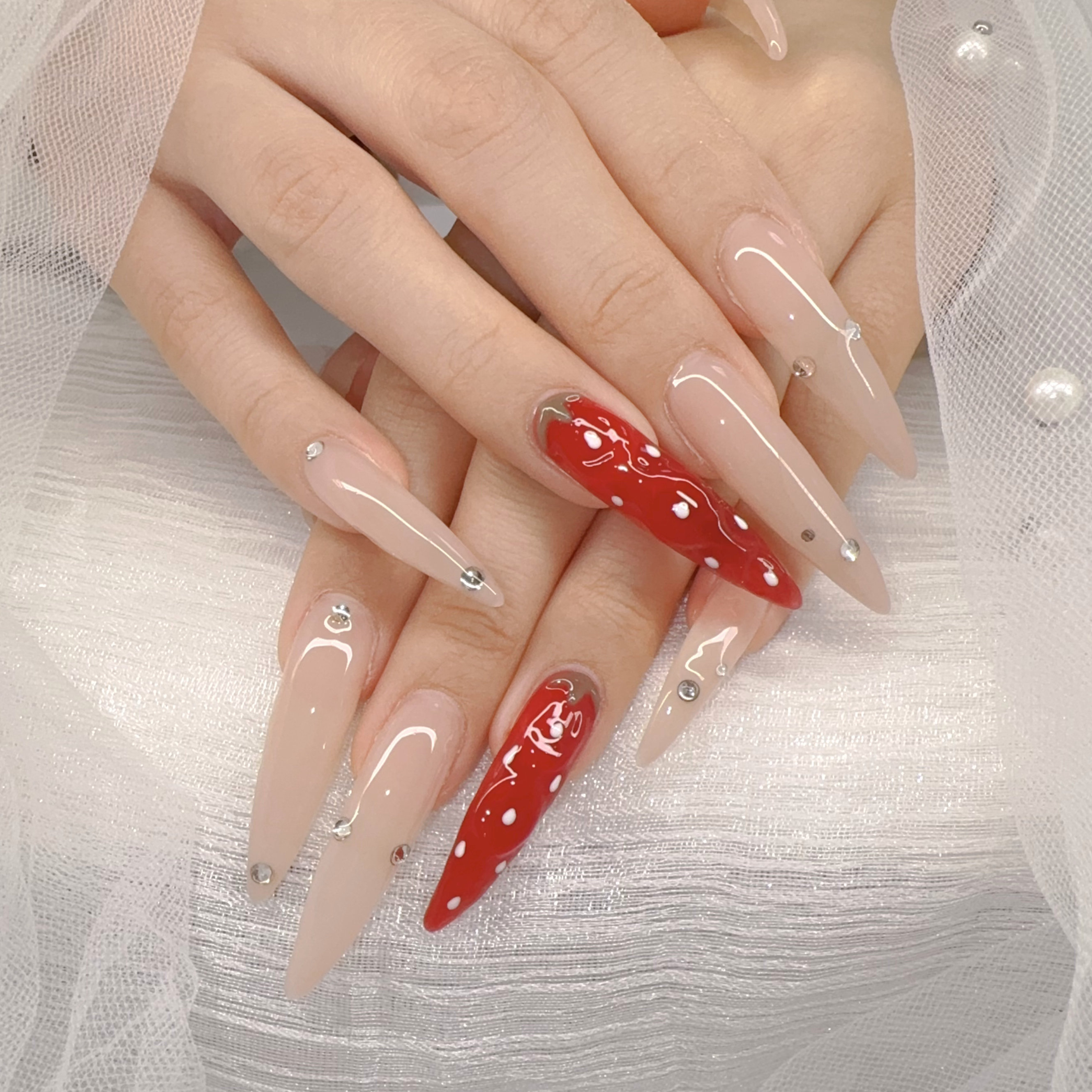 EIlis_nailsalon
