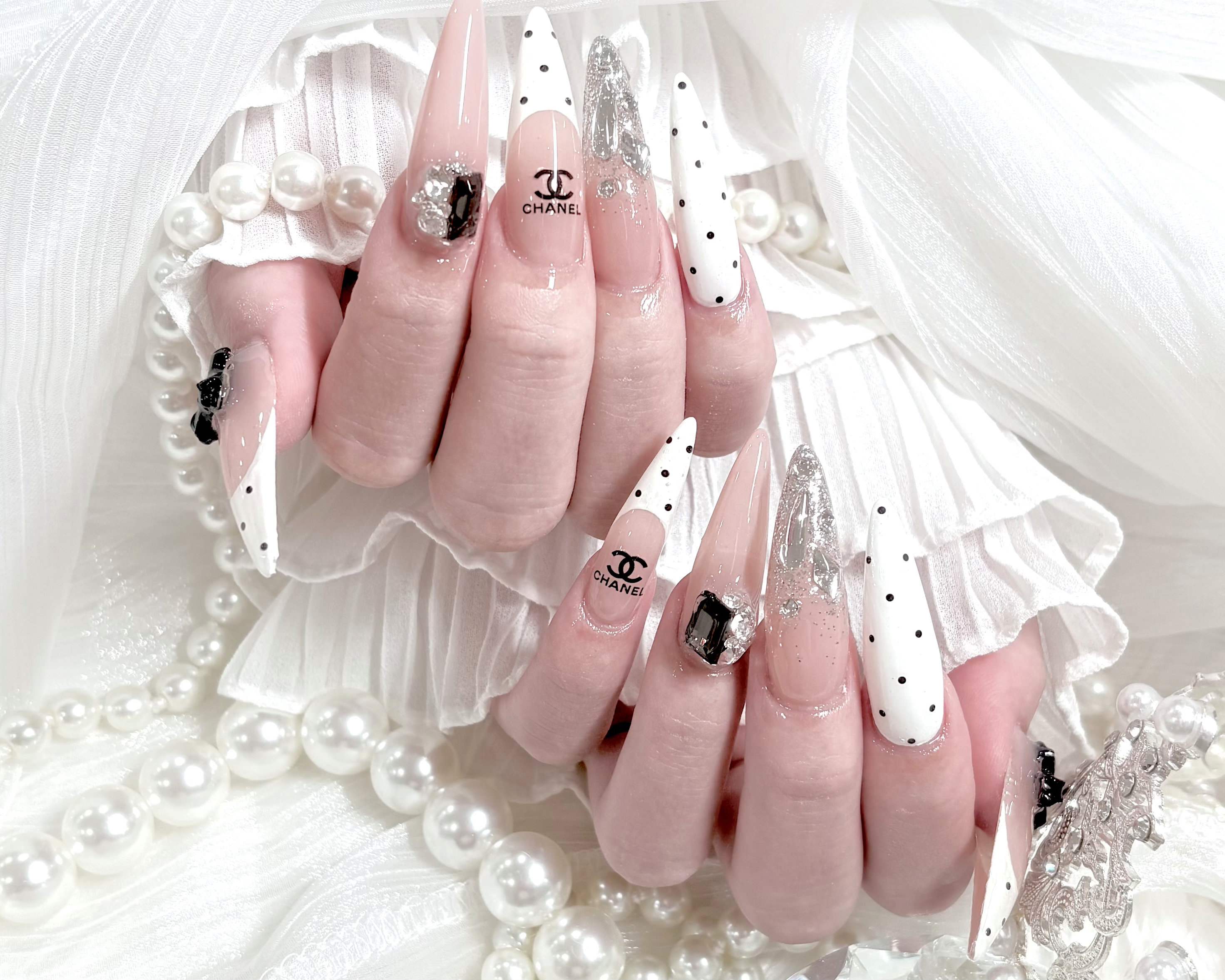 Fly_Nail_salon