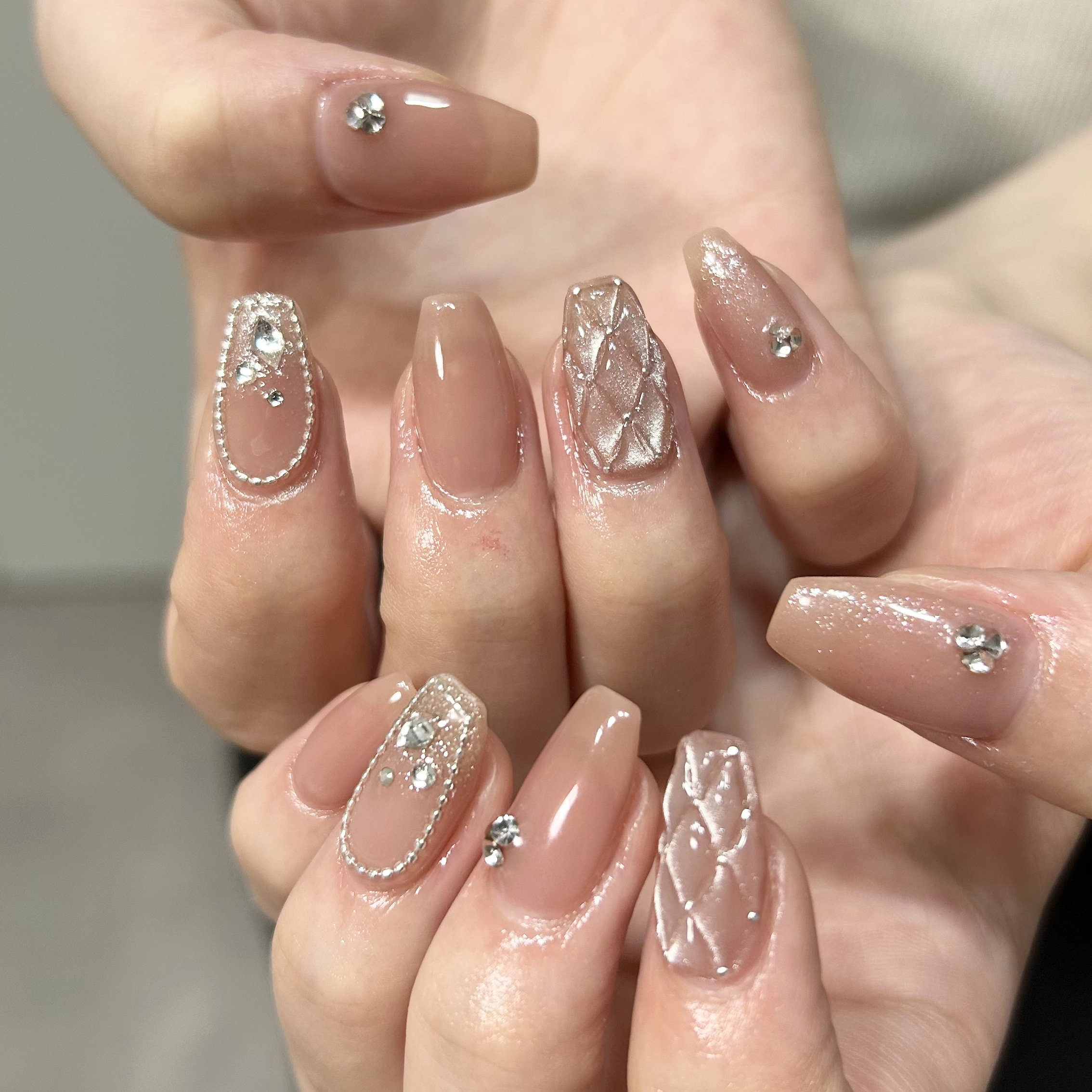 aniu_nail