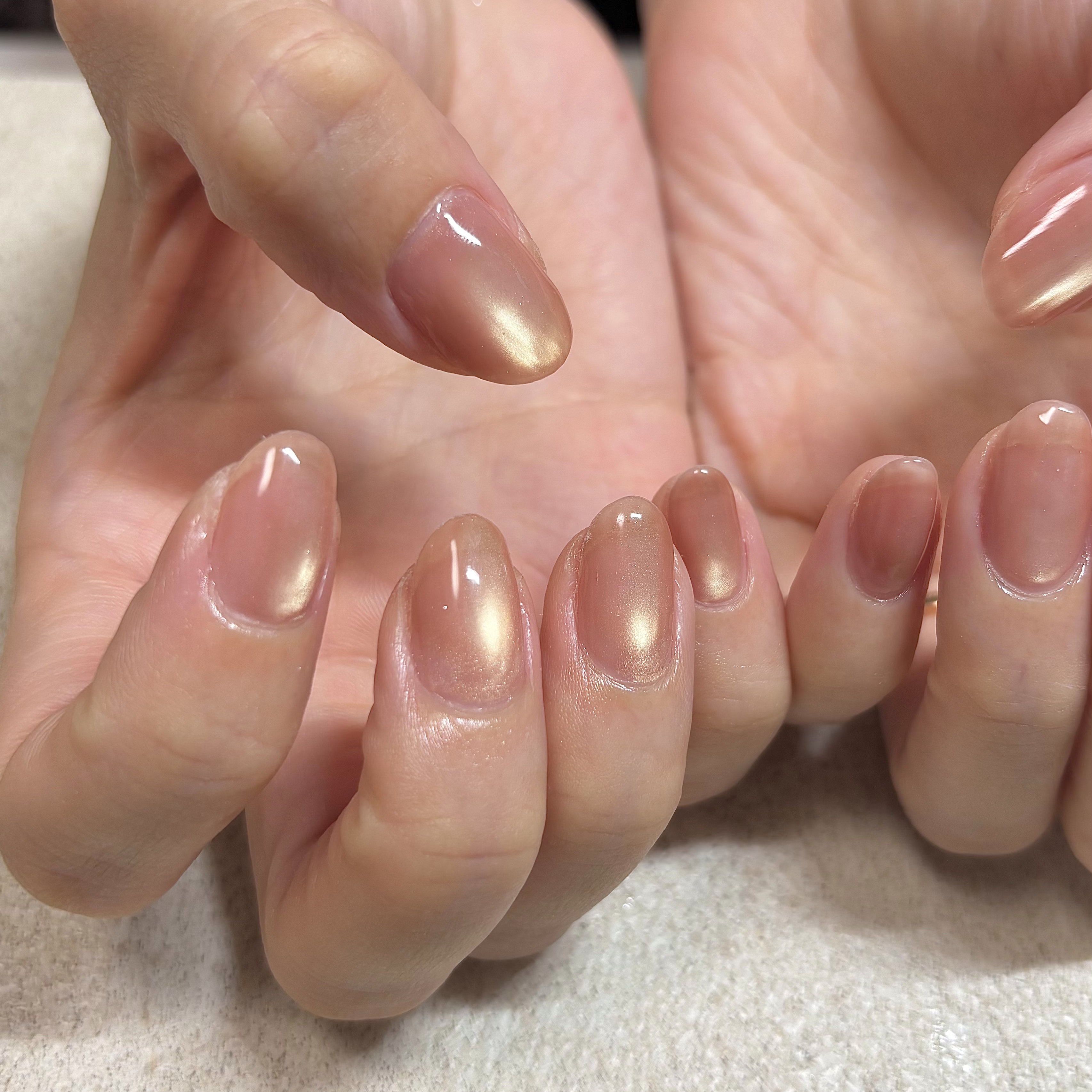 colorer_nail.ami