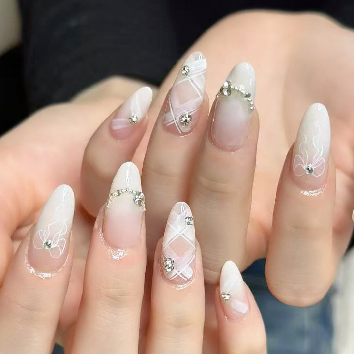 Nail_usagi