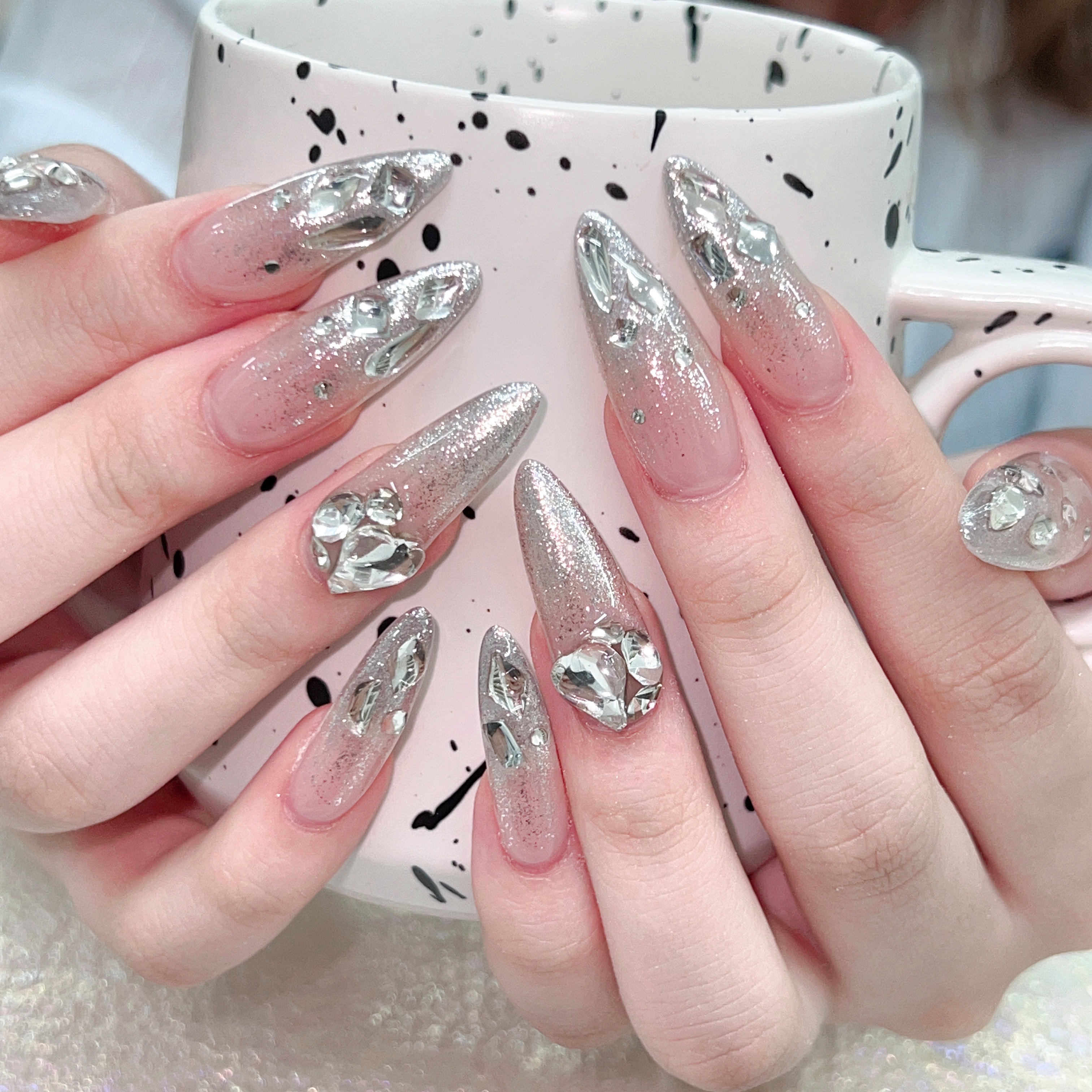 Queens_Yan