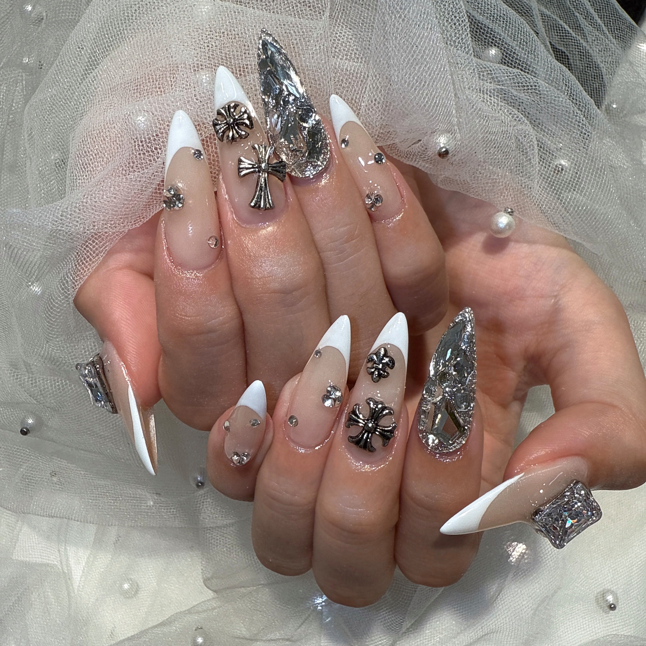DG_nail