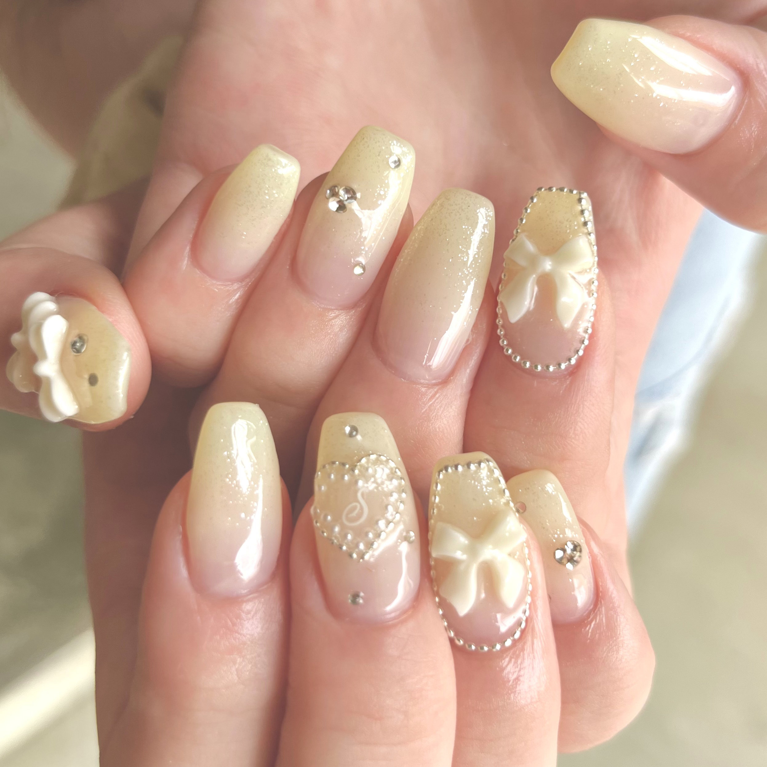 NailSalon_Amulet