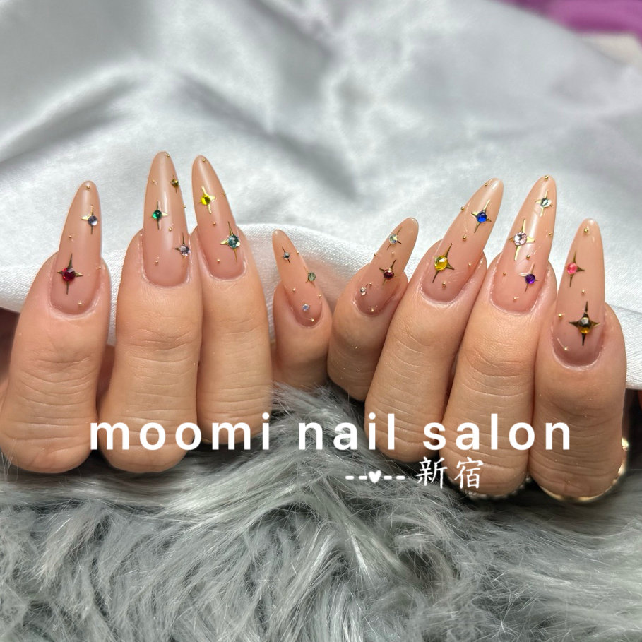 Moomi.nailsalon