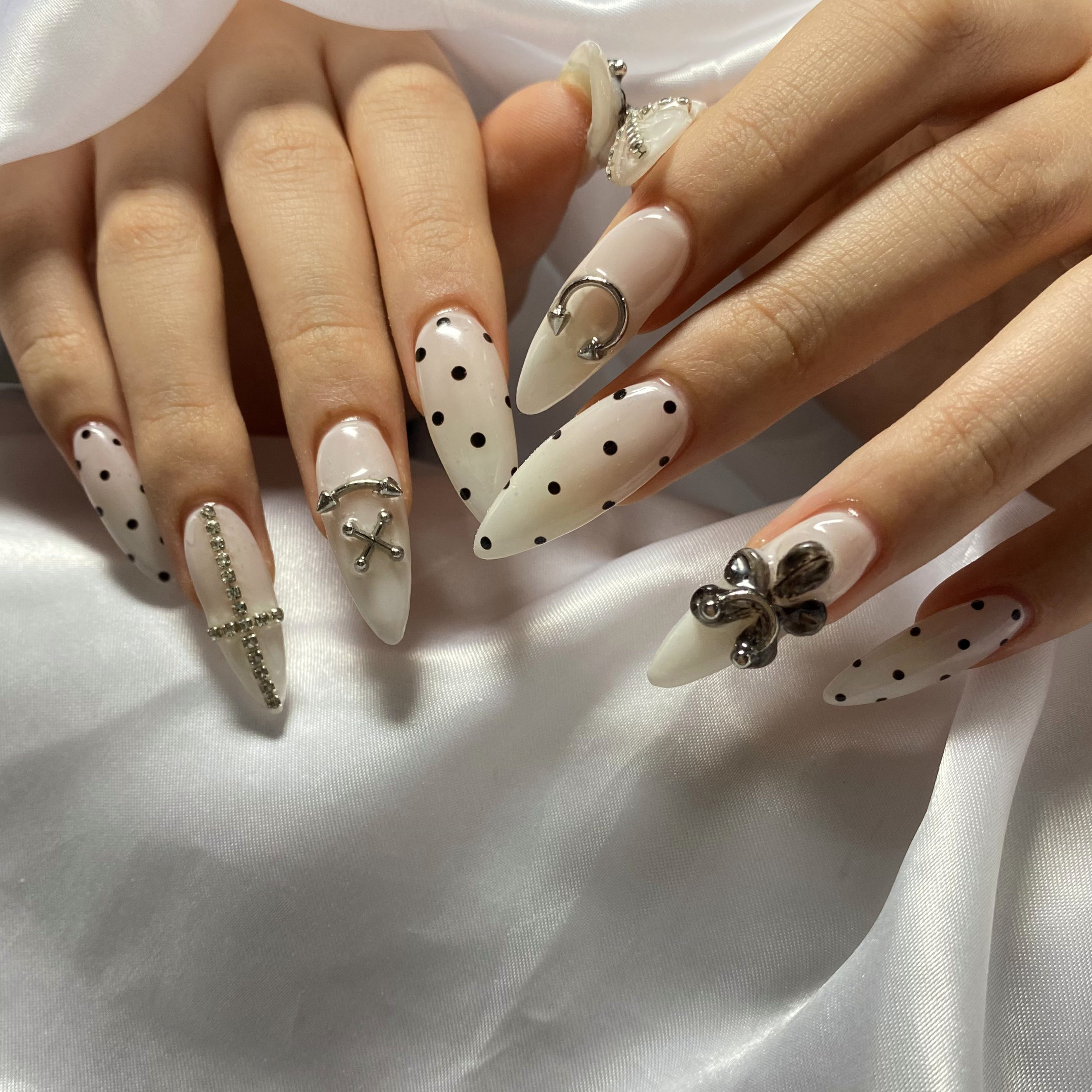 nailsalon_momo