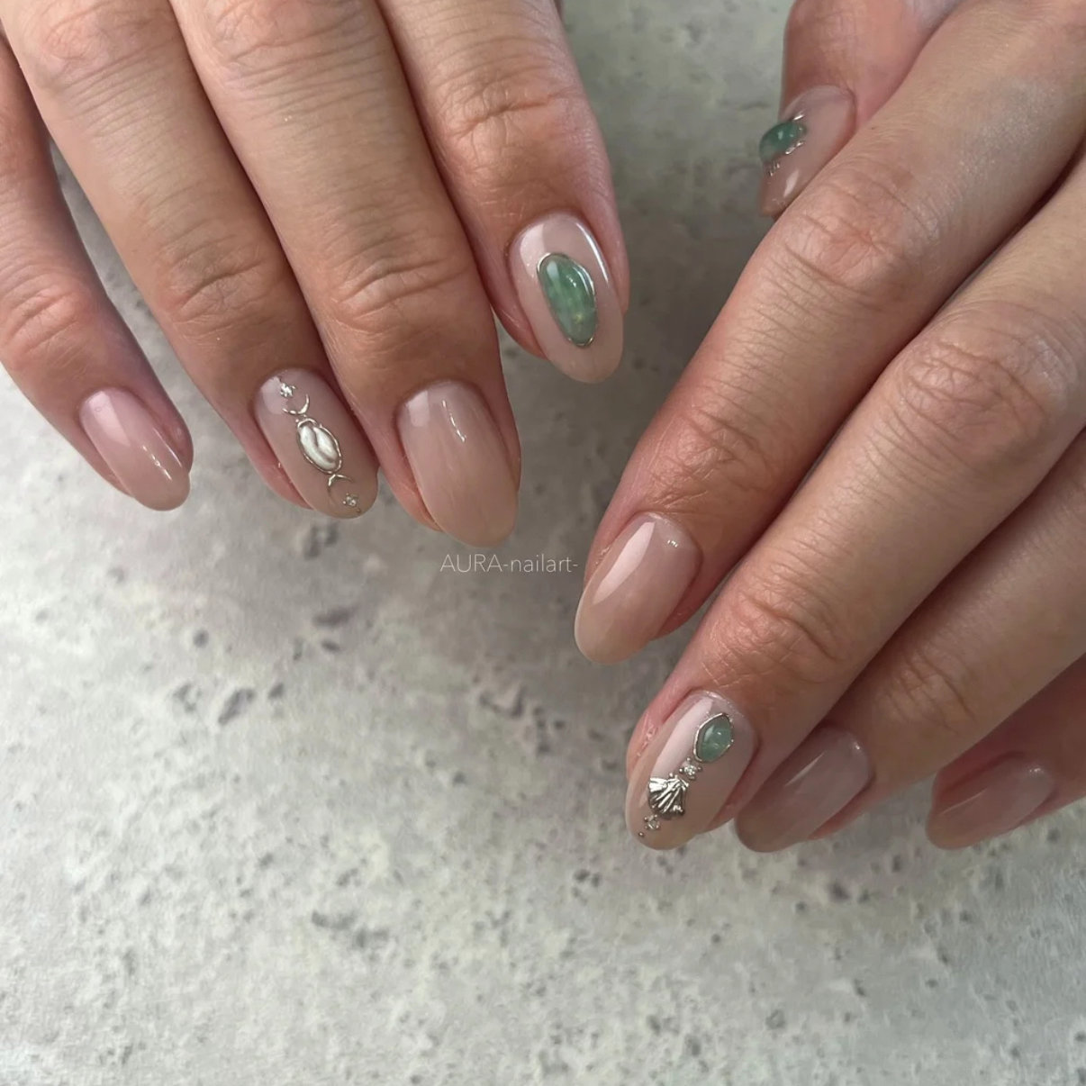 AURA_nailart
