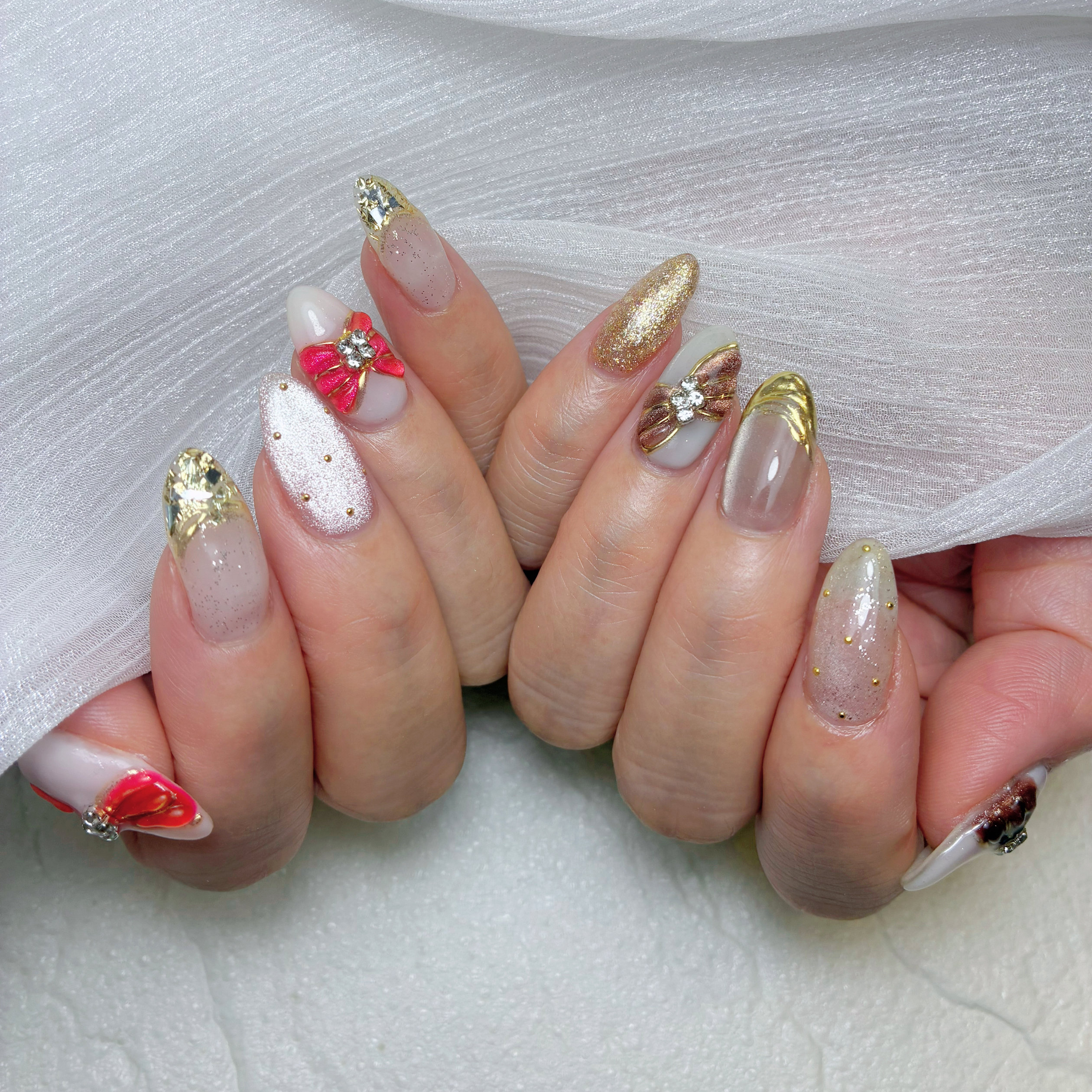 lux.nail