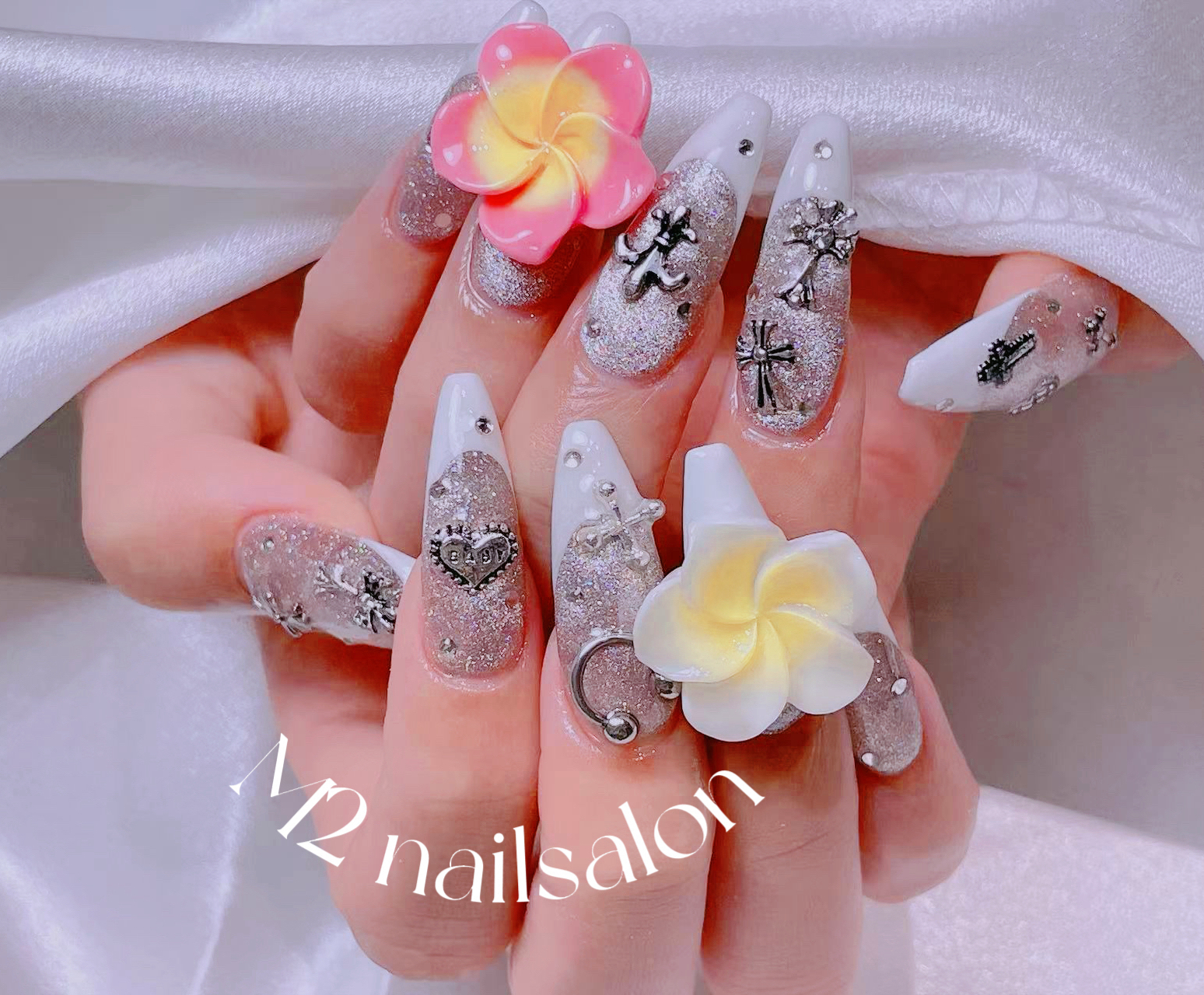 Nail_sunnily_rika
