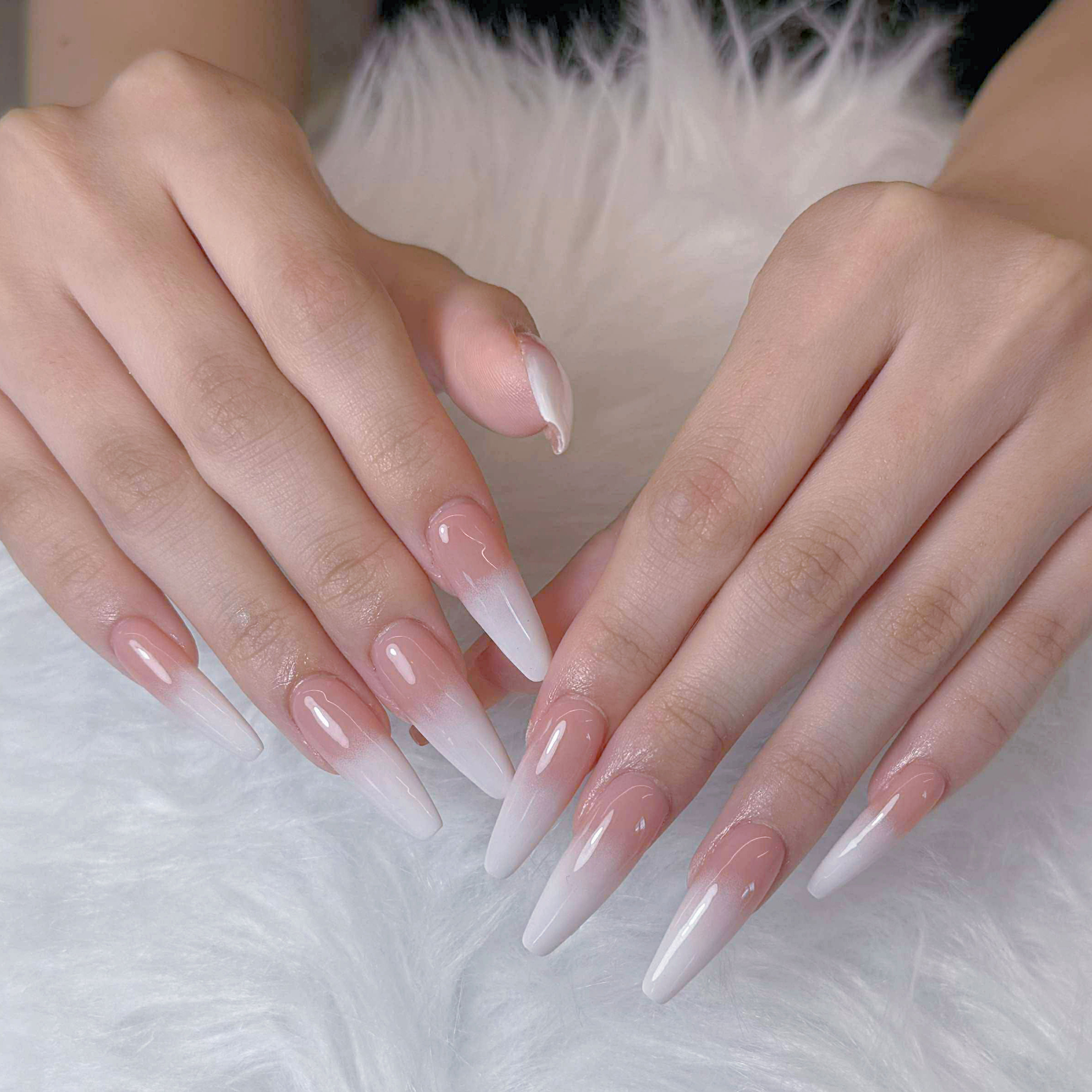 Luxe_nails