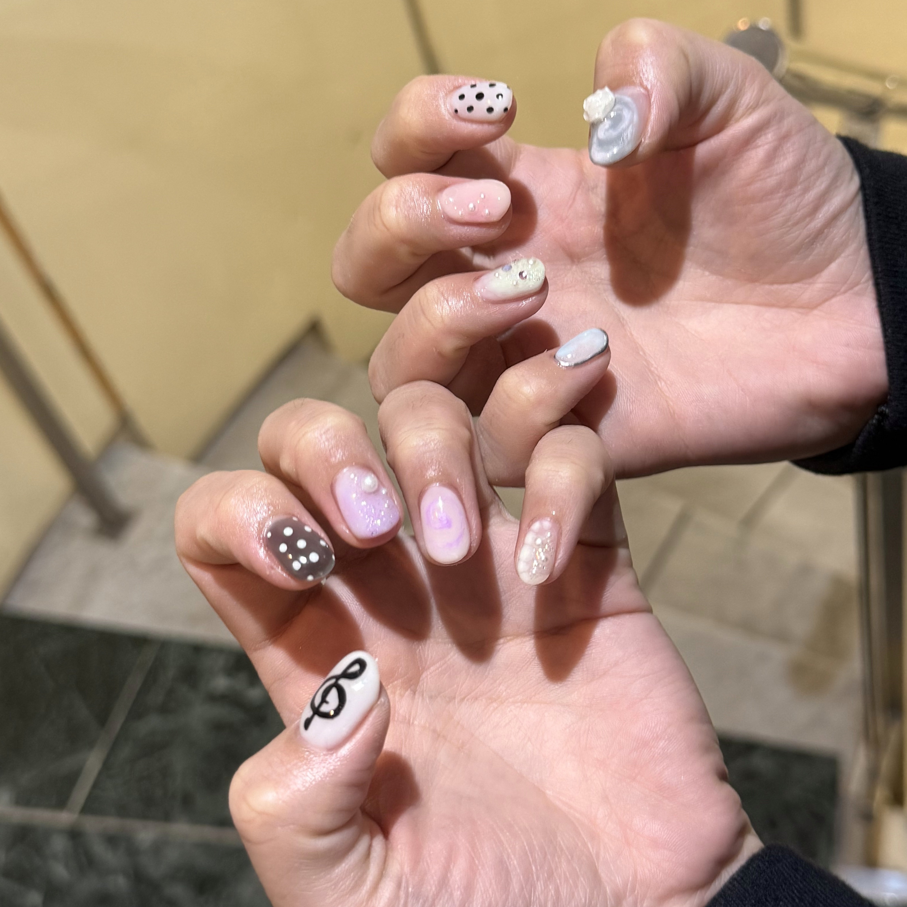 NAIL_28