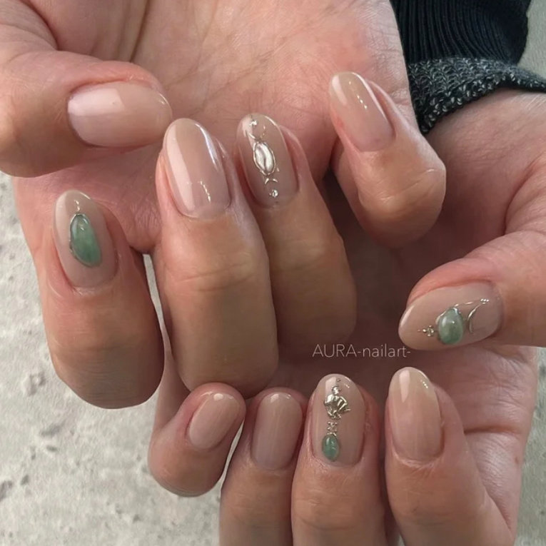 AURA_nailart