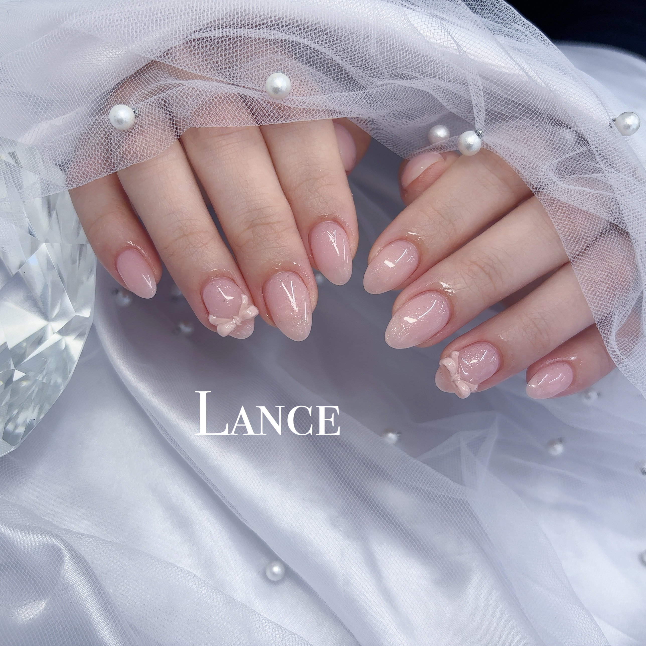 Lance.nail