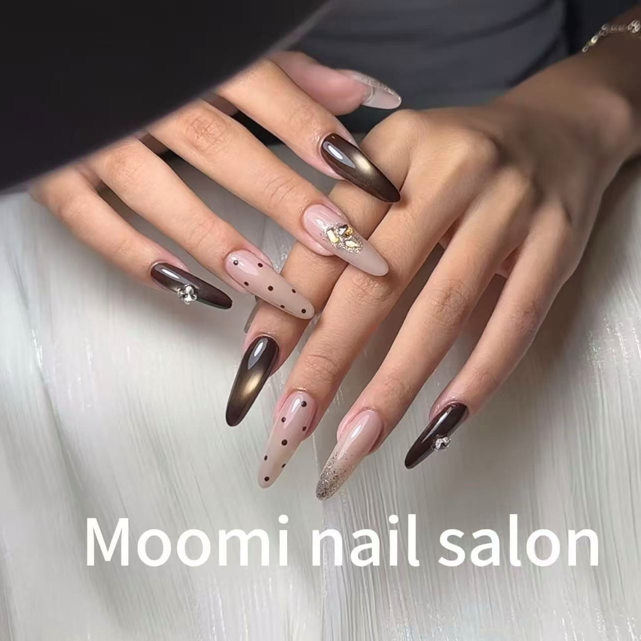Moomi.nailsalon