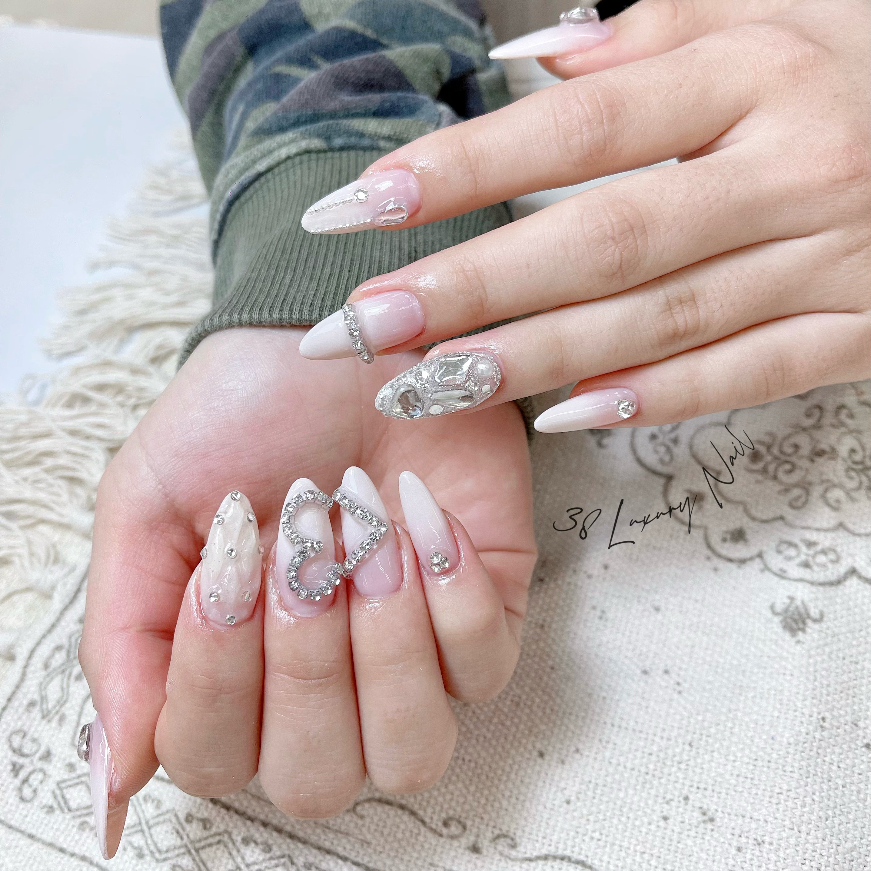 nailfukui.38luxurynailsalon