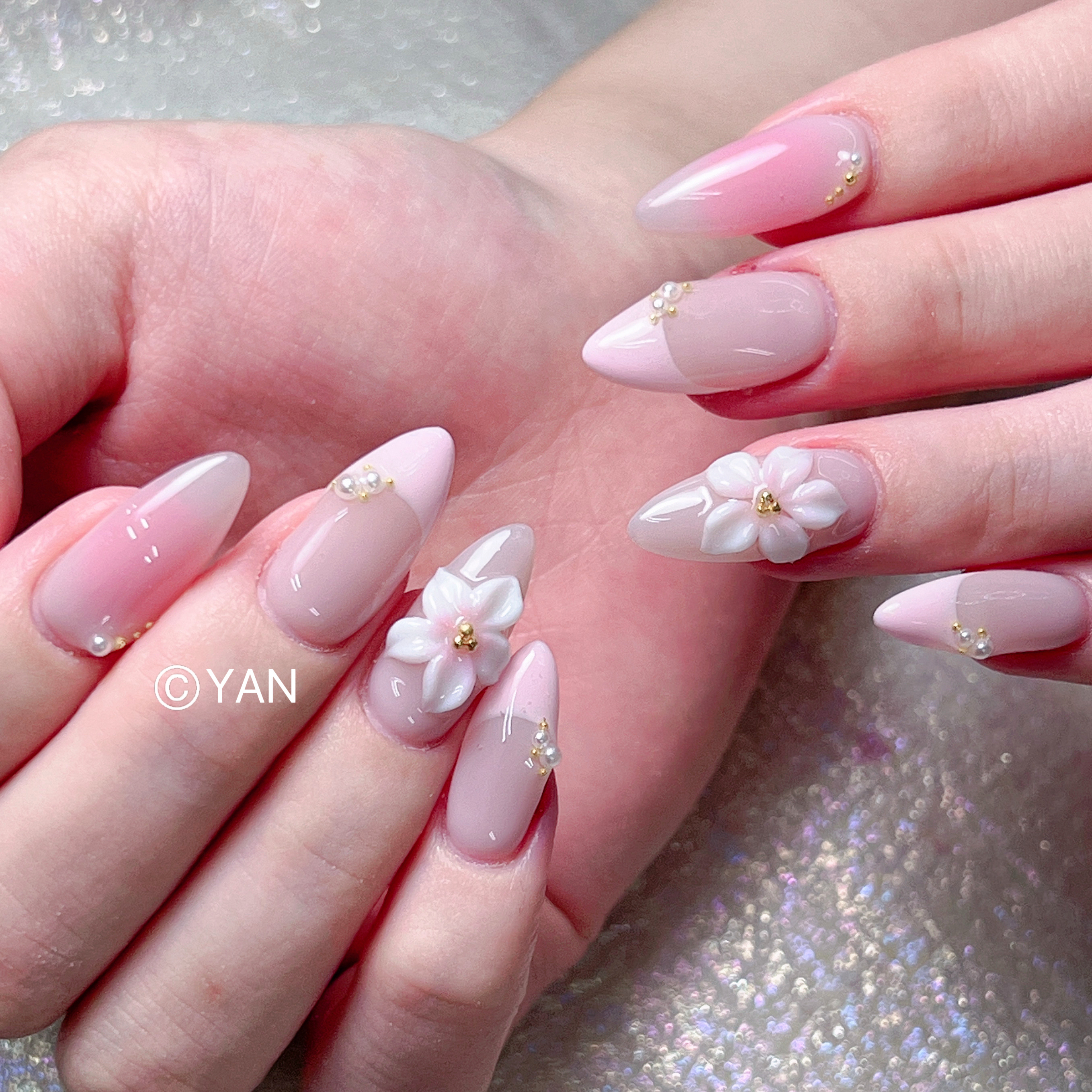 Queens_Yan