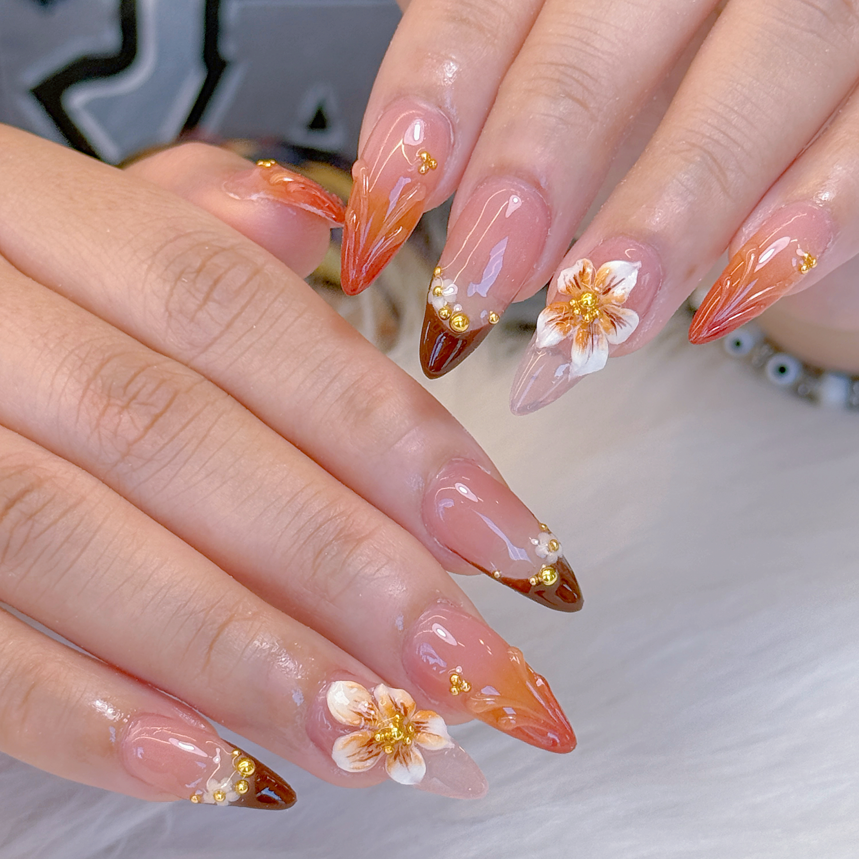 Luxe_nails