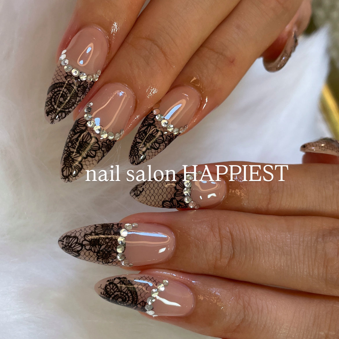 nailsalonHAPPIEST