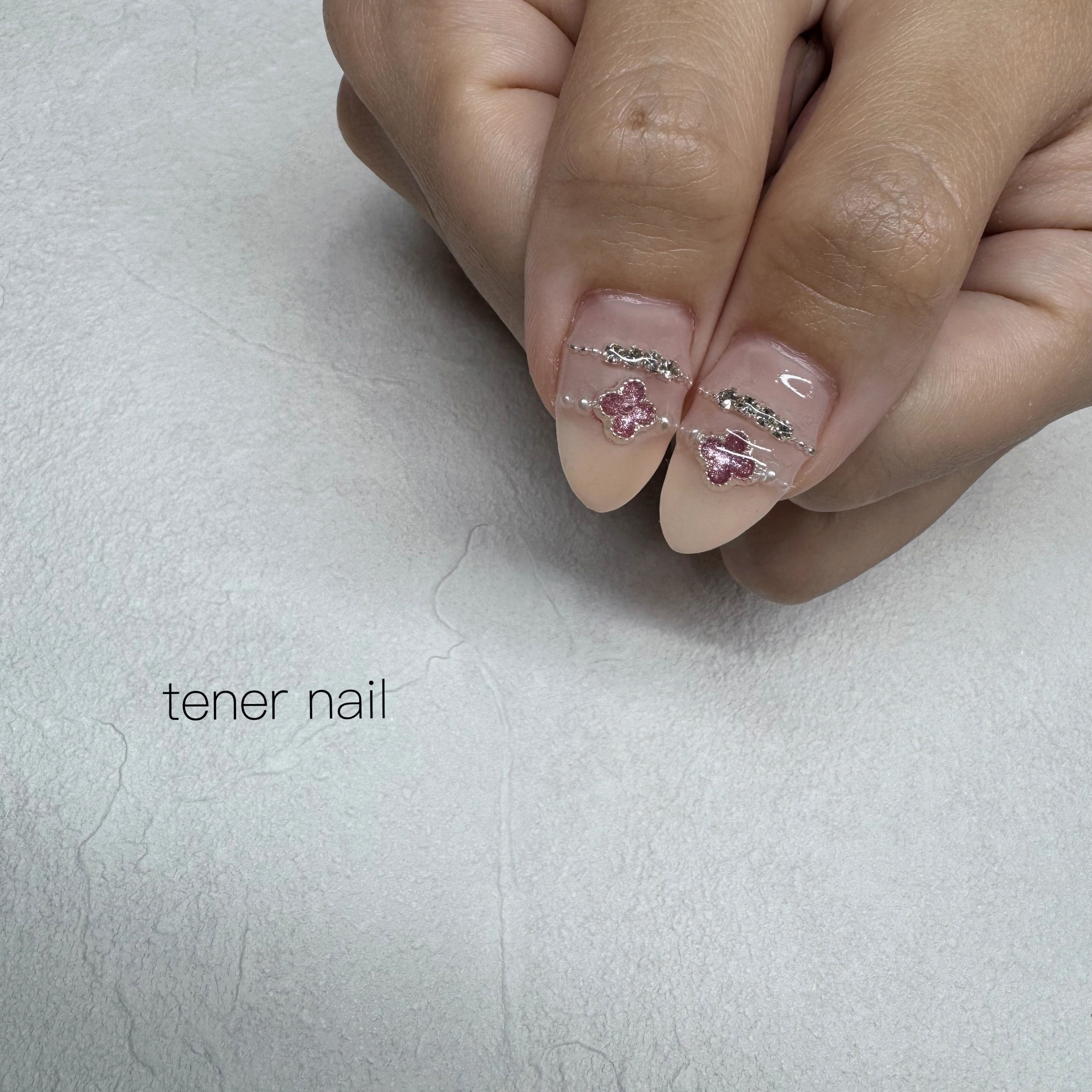 tener_nail