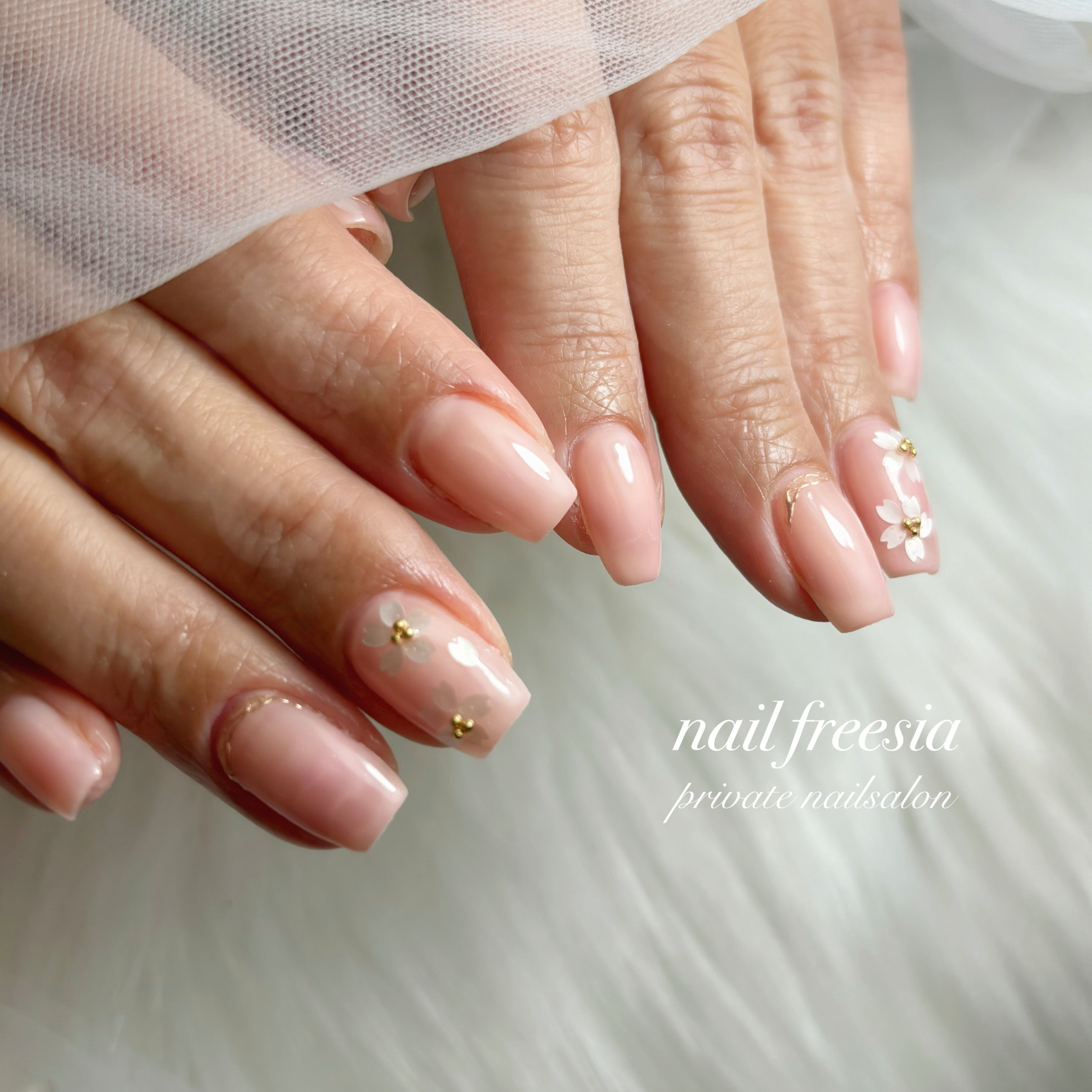 nail_freesia