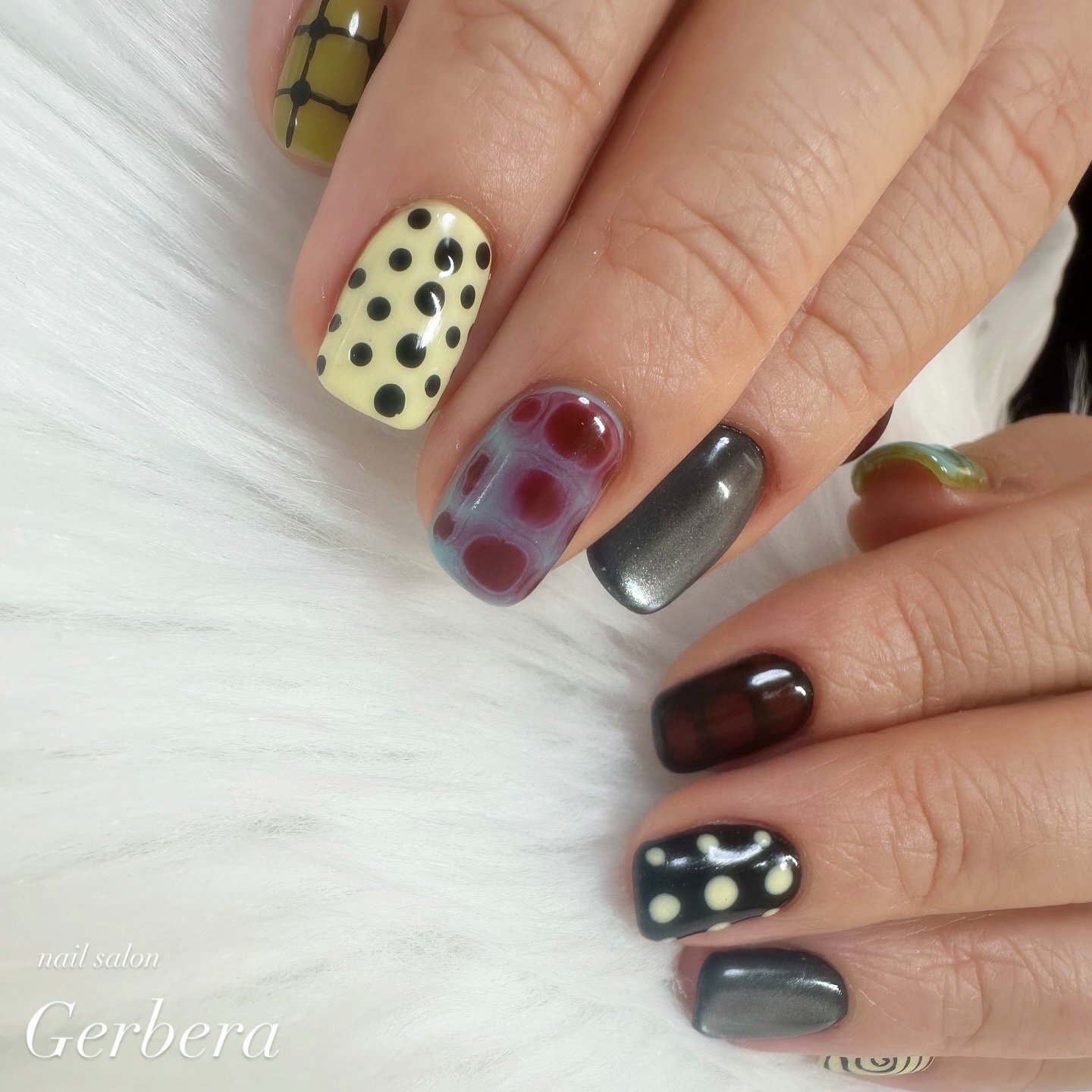 nail_gerbera
